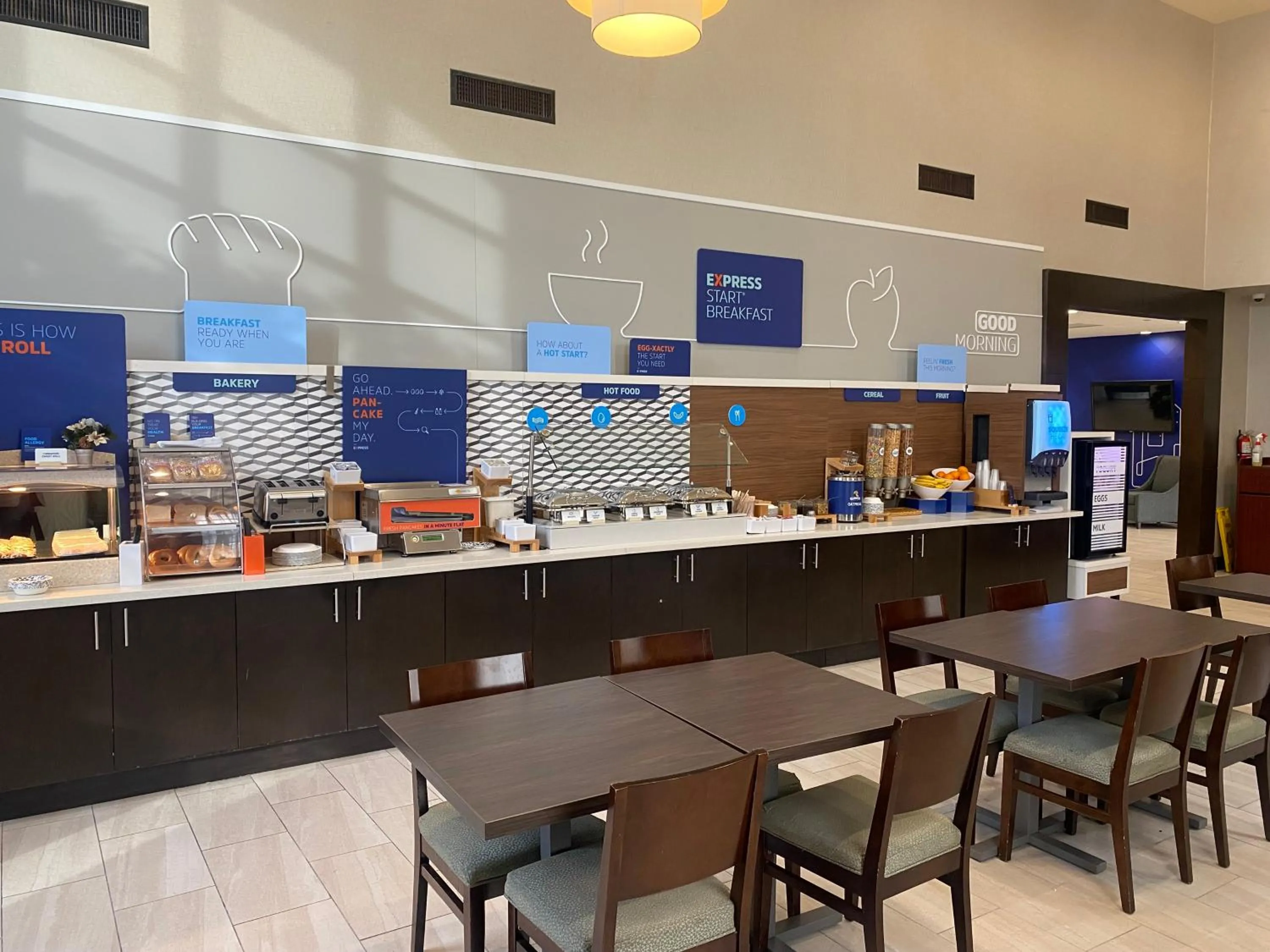 Breakfast in Holiday Inn Express Hotel & Suites Hermosa Beach by IHG