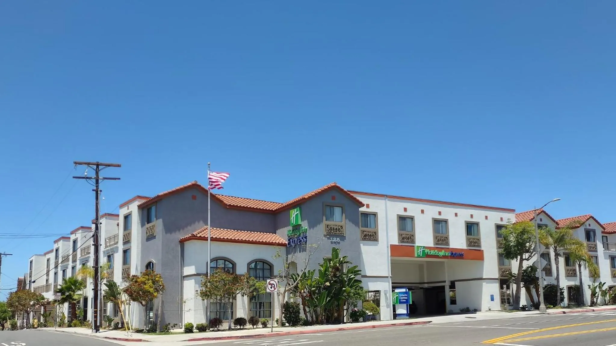 Property building in Holiday Inn Express Hotel & Suites Hermosa Beach by IHG