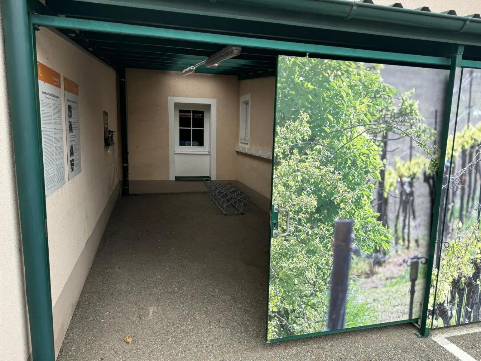Self-Check-in Hotel VinoQ Mistelbach