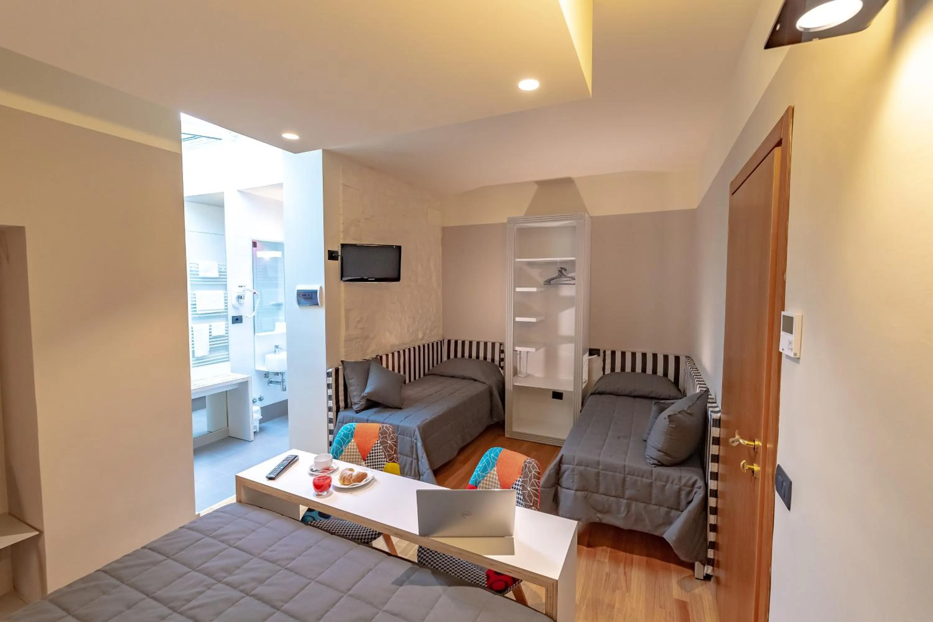 Bed in Hotel Moderno