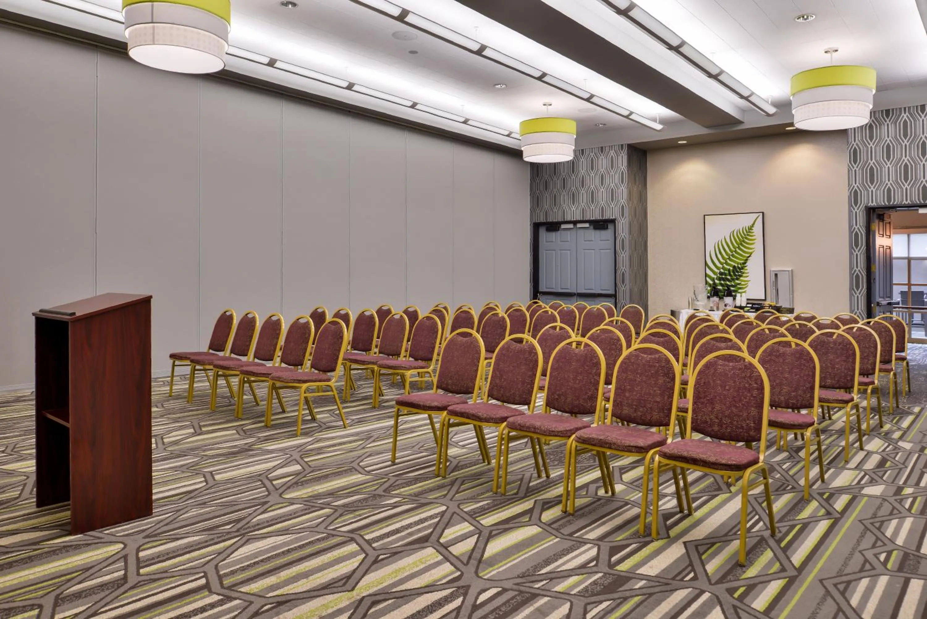 Meeting/conference room in HOLIDAY INN EXPRESS & SUITES ELK GROVE CENTRAL - HWY 99 by IHG