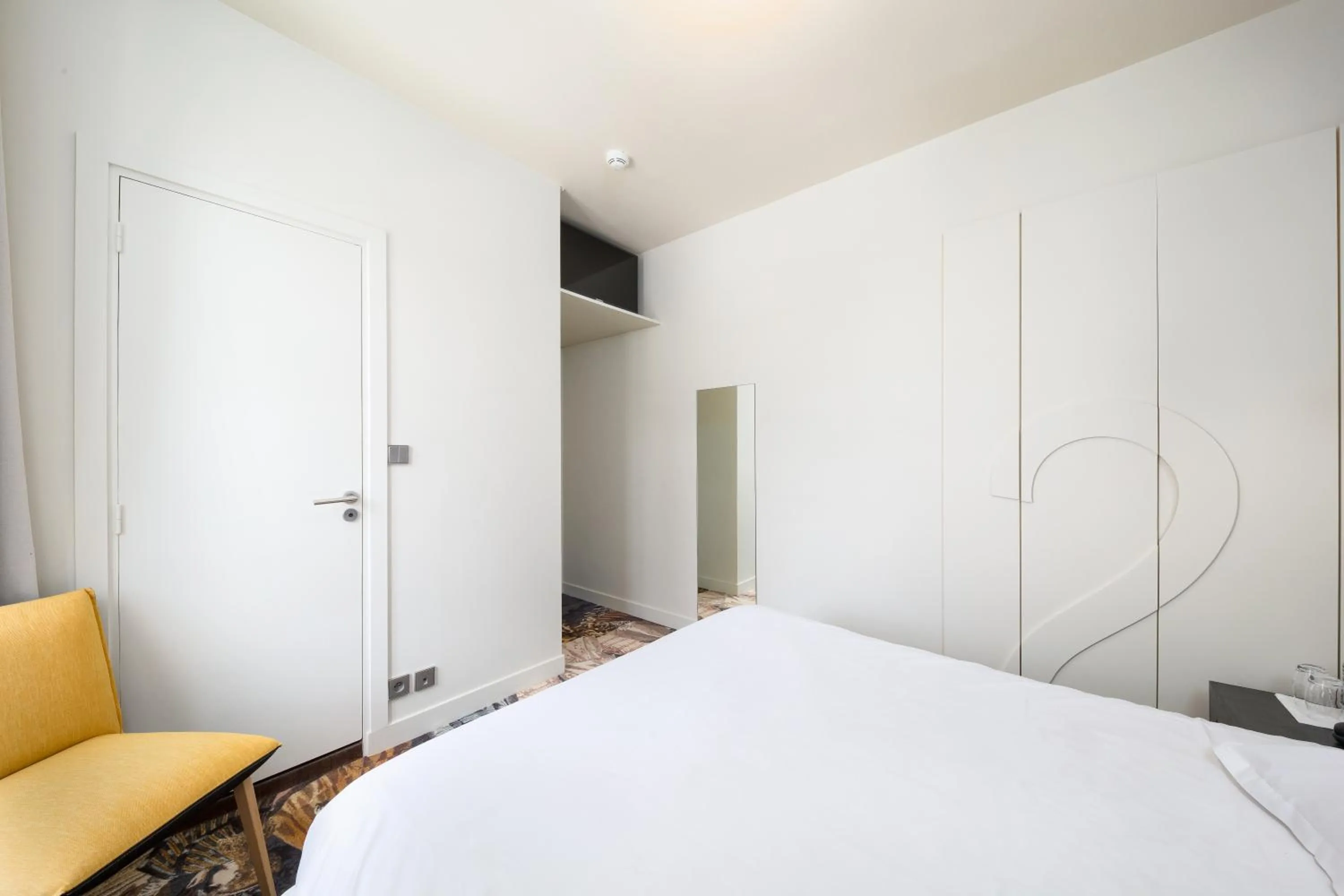 Bed in Restaurant Hotel Didier Méril