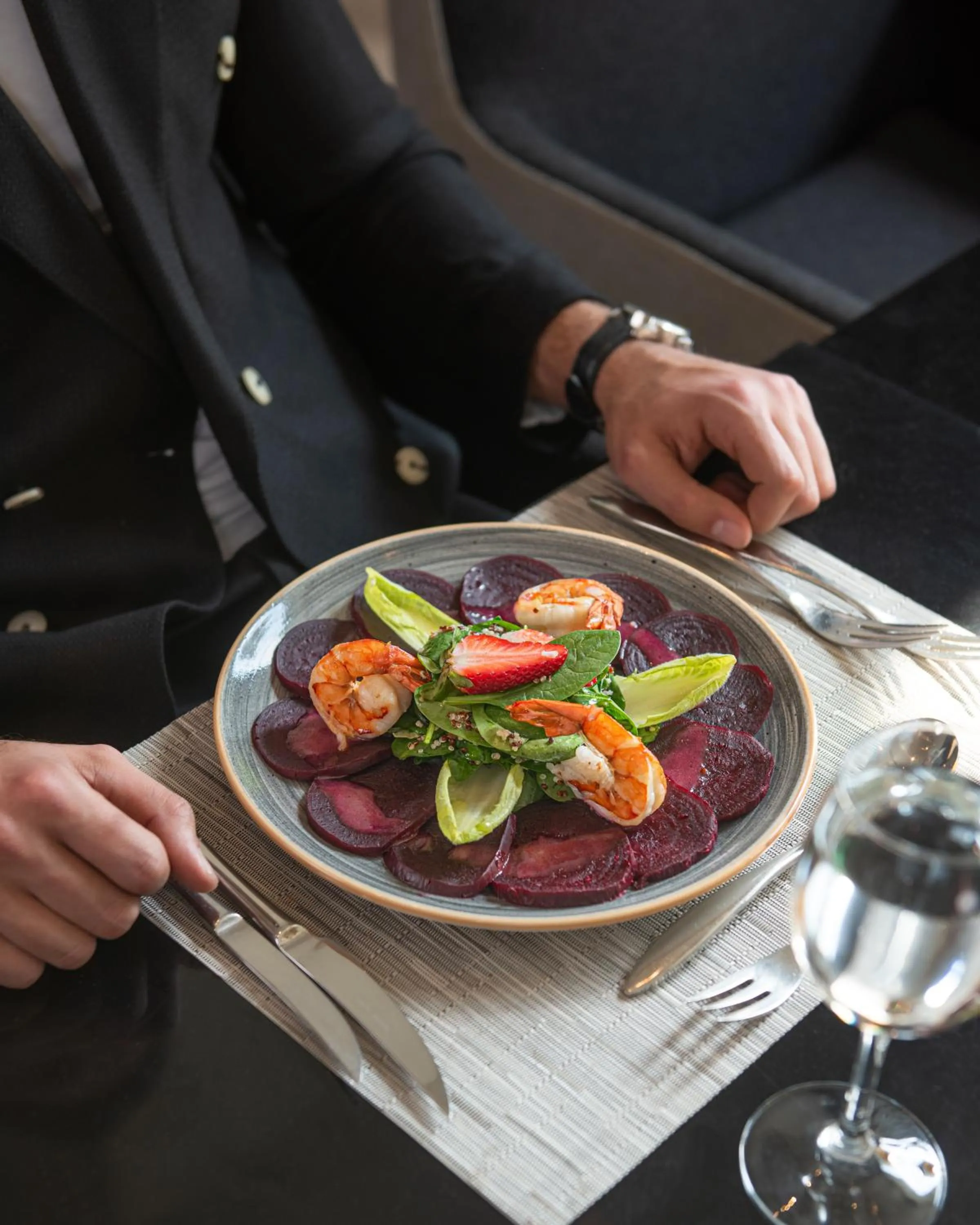 Restaurant/places to eat in Royal Tulip Achrafieh