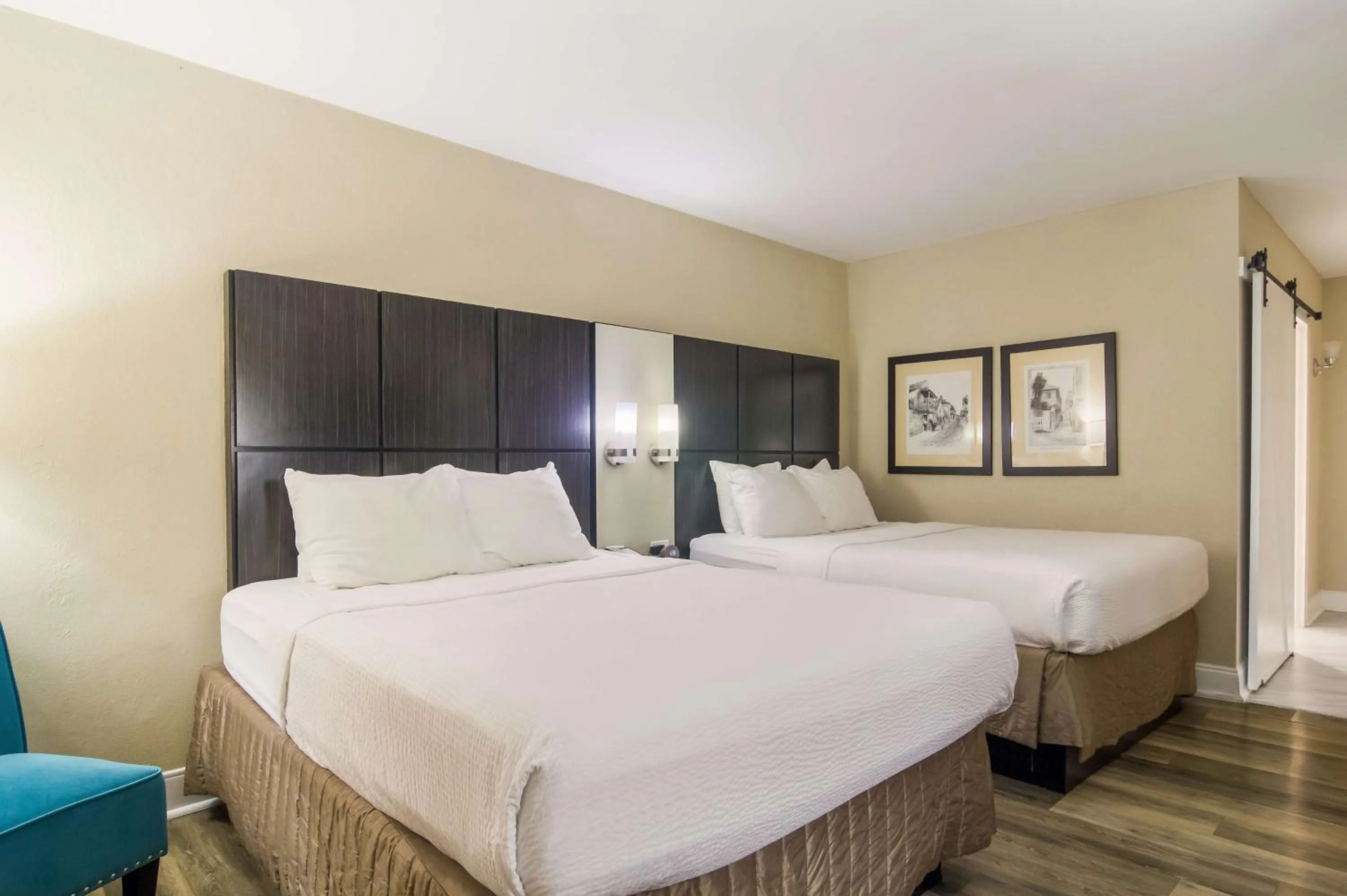 Bedroom, Bed in Best Western Historic Bayfront