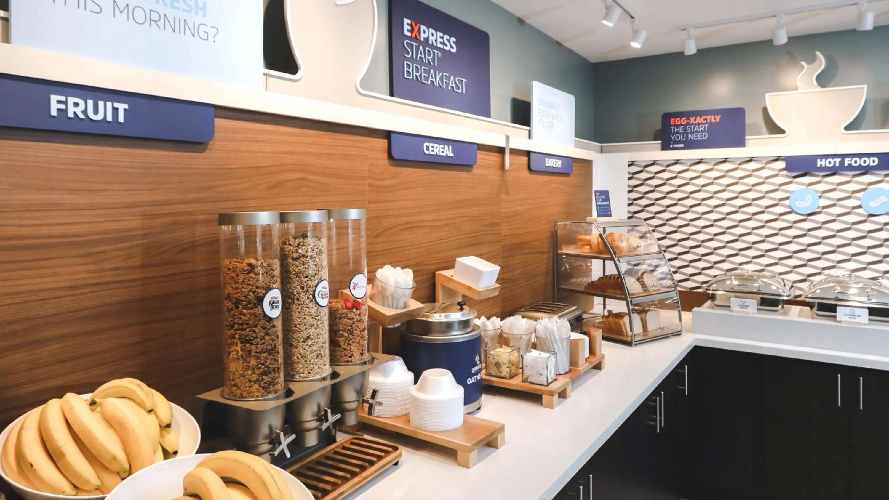 Breakfast in Holiday Inn Express Lompoc by IHG