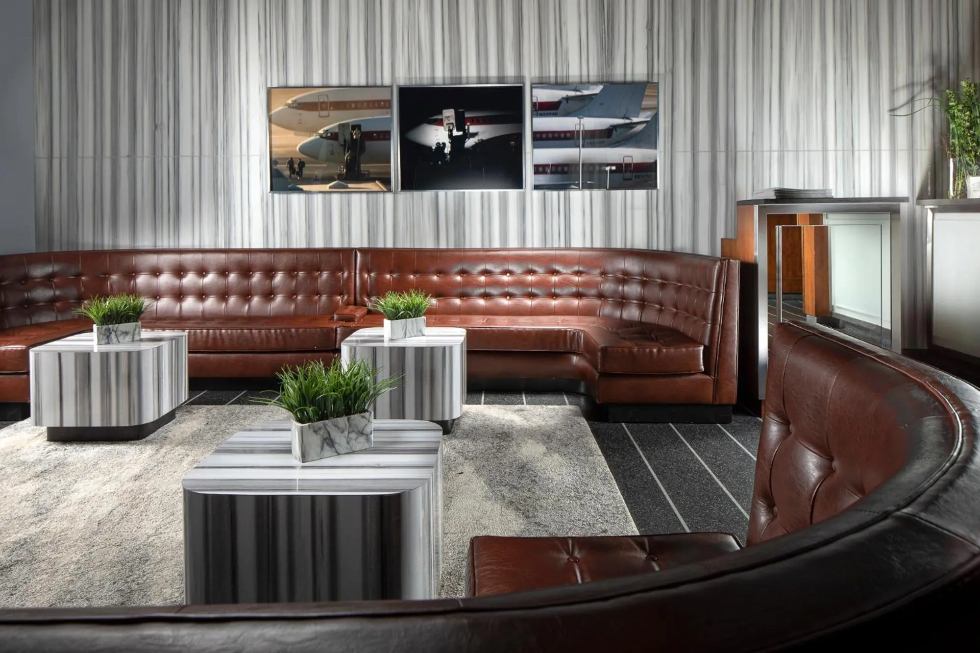 Lounge or bar in 6 Columbus Central Park Hotel