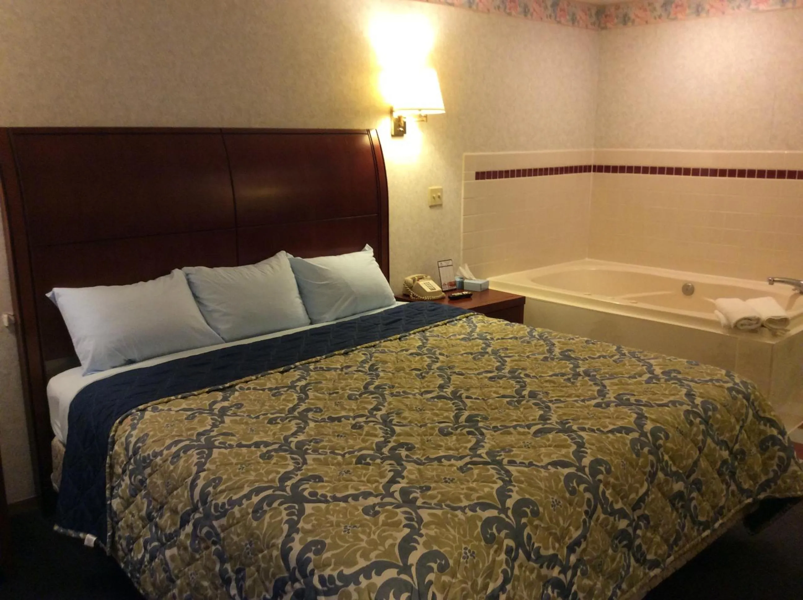 Other, Bed in Americas Best Value Inn of Decatur