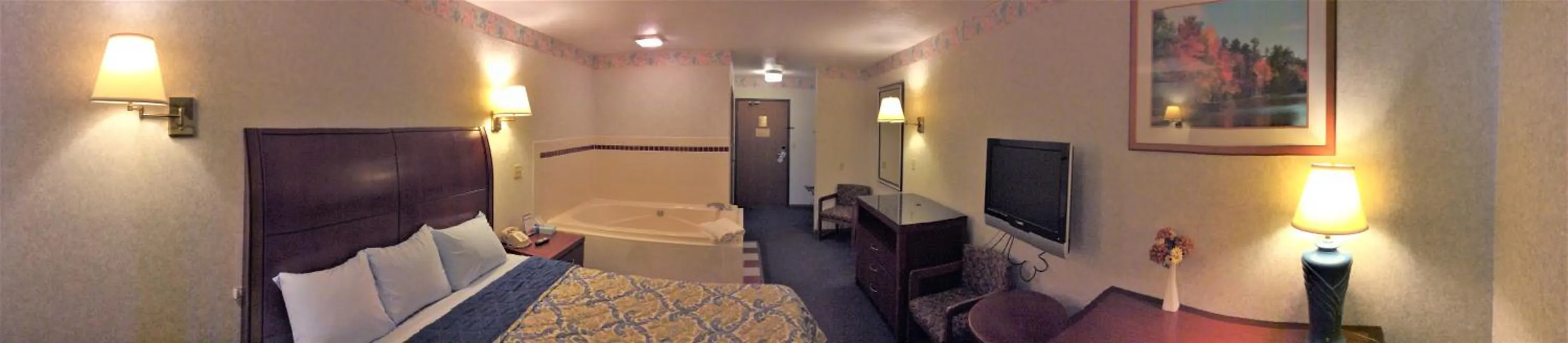 Photo of the whole room, Bed in Americas Best Value Inn of Decatur