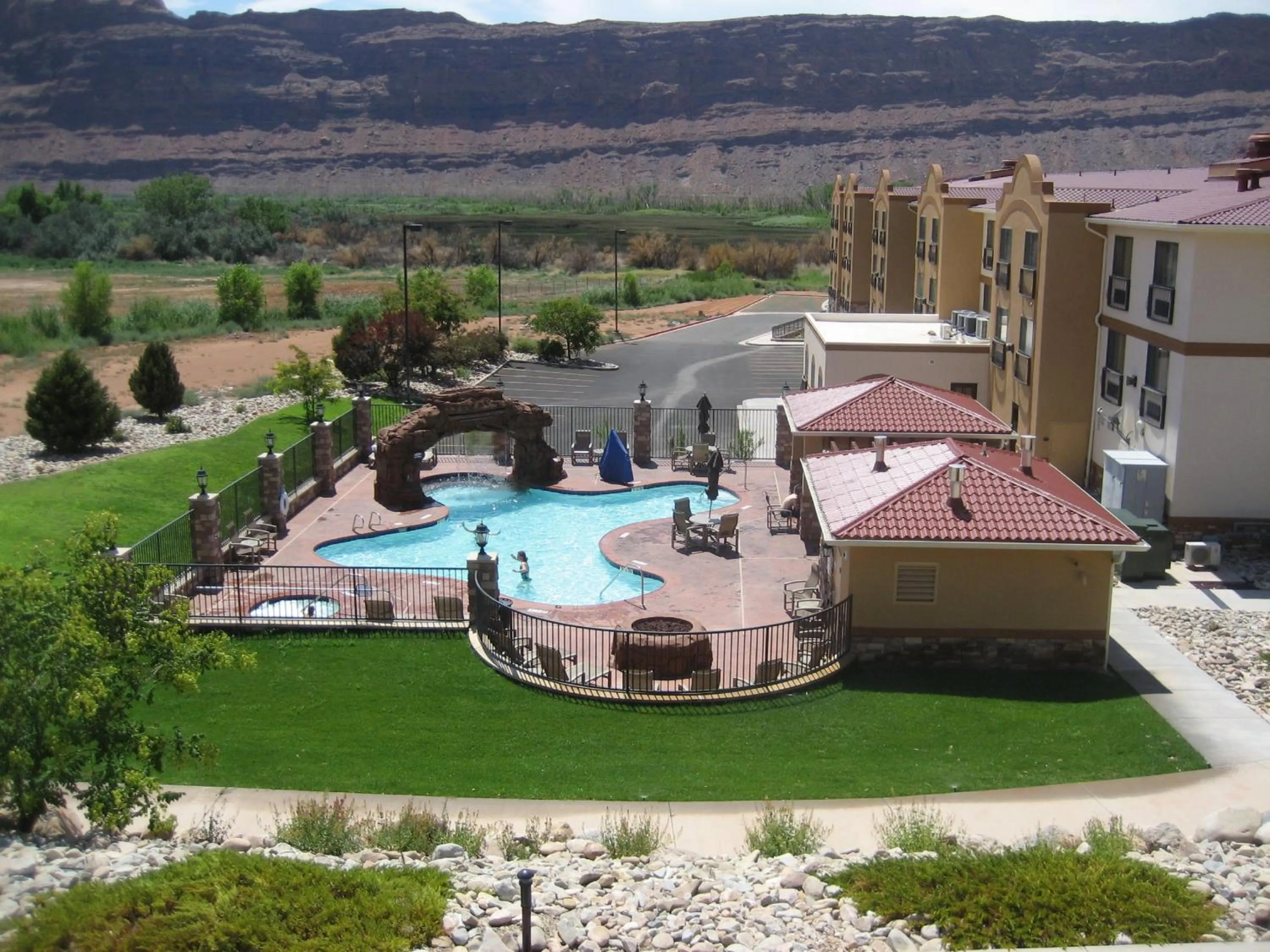Swimming pool in Holiday Inn Express Hotel & Suites Moab by IHG