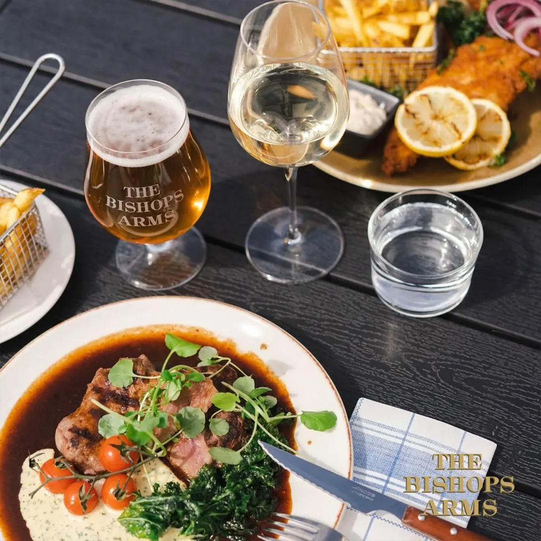 Restaurant/places to eat in Hotel Bishops Arms Lund