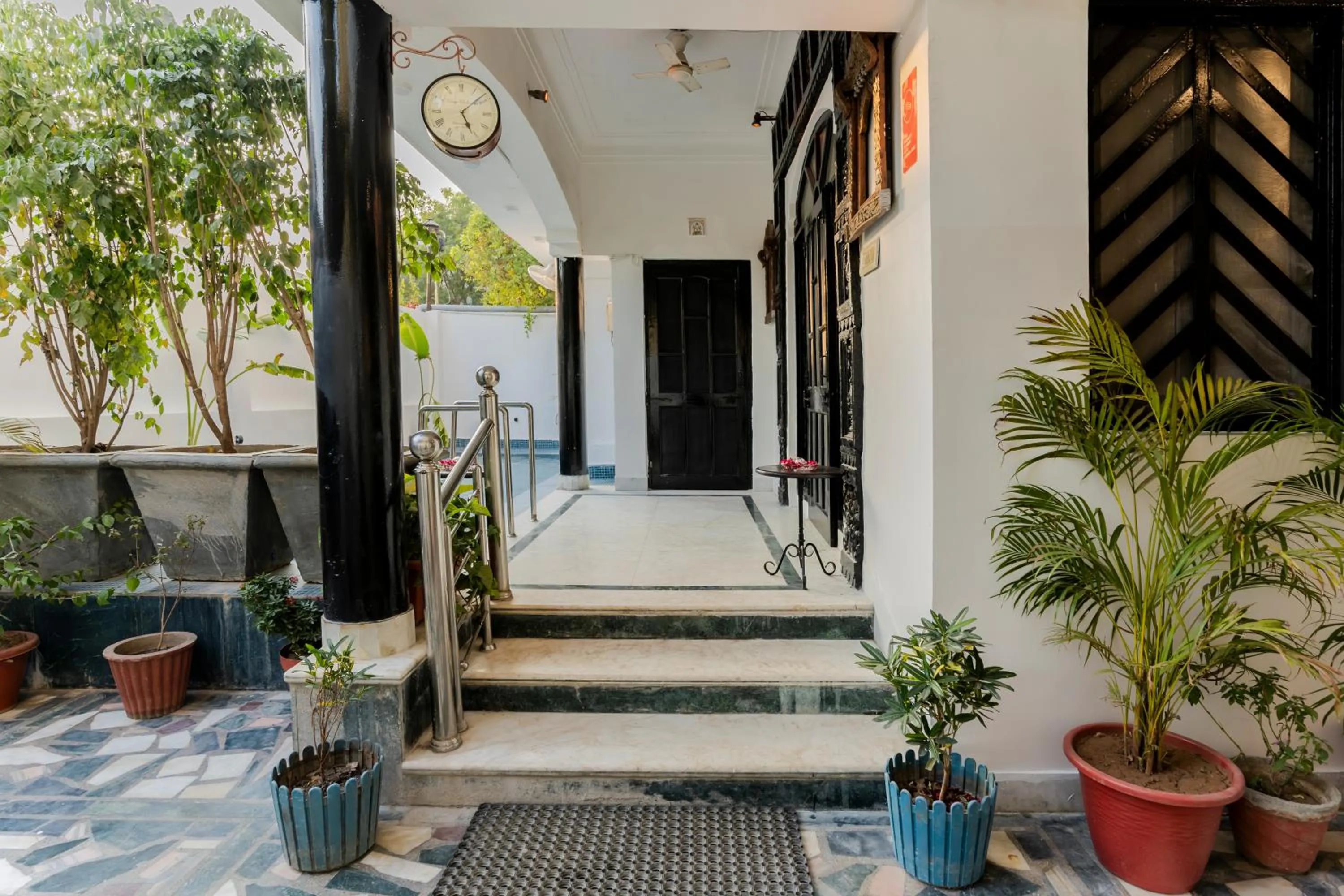 Wanderlust -A boutique hotel