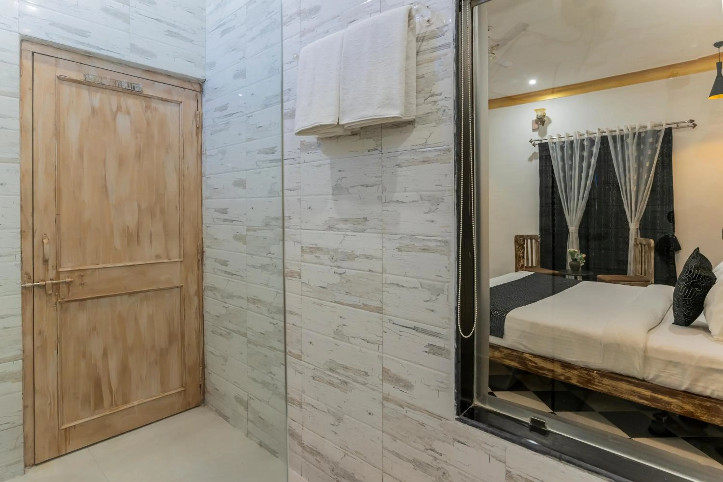 Bathroom, Bed in Wanderlust -A boutique hotel