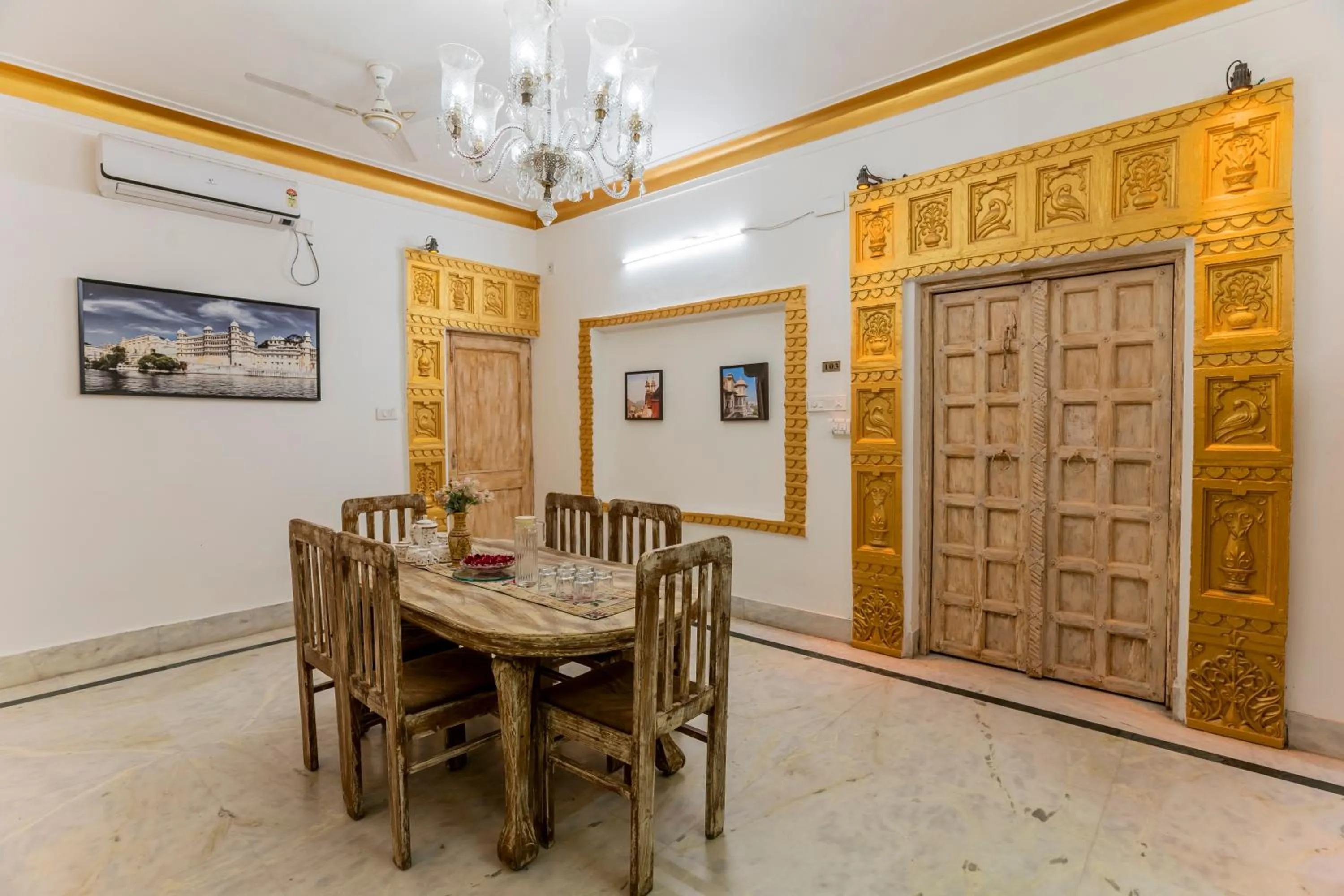 Wanderlust -A boutique hotel