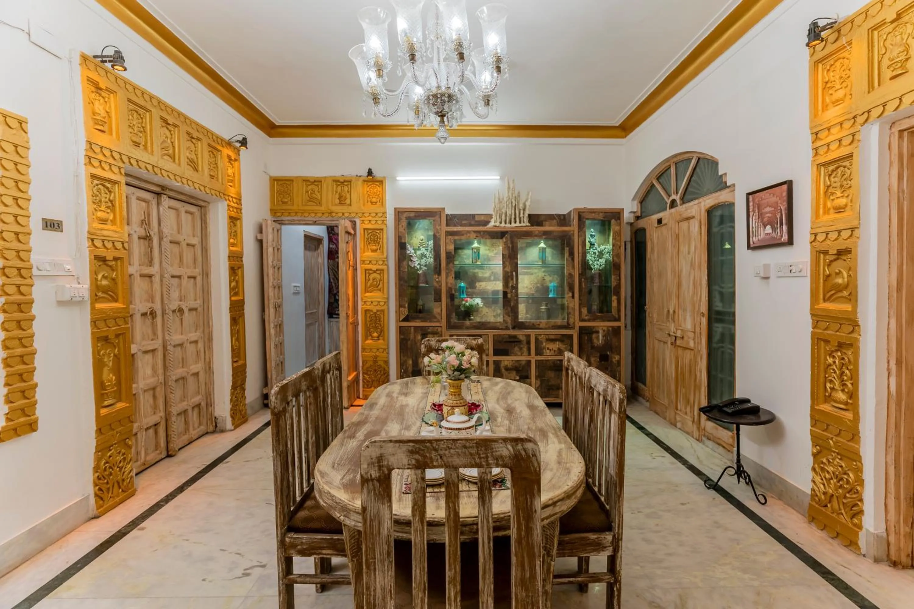 Wanderlust -A boutique hotel