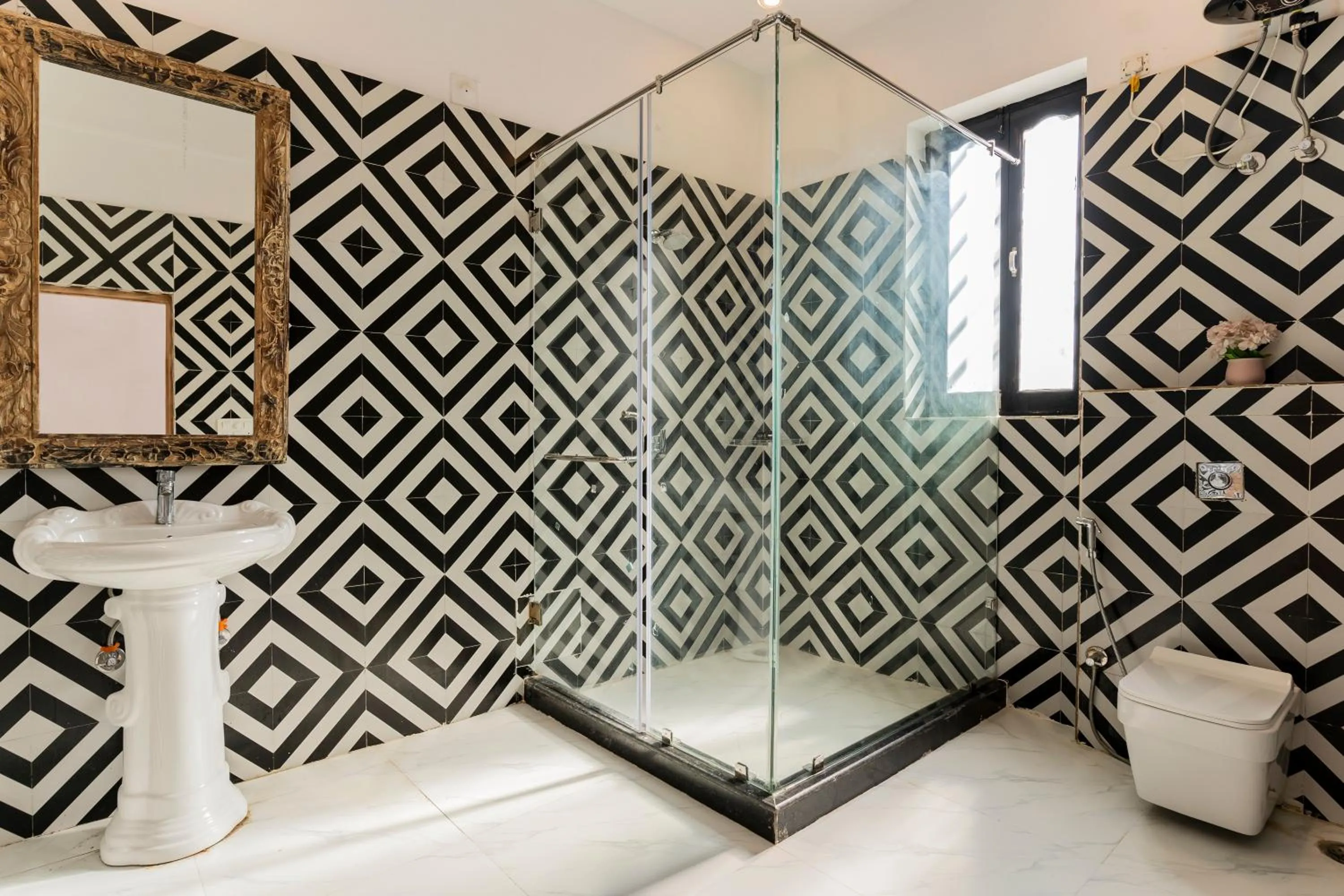 Wanderlust -A boutique hotel