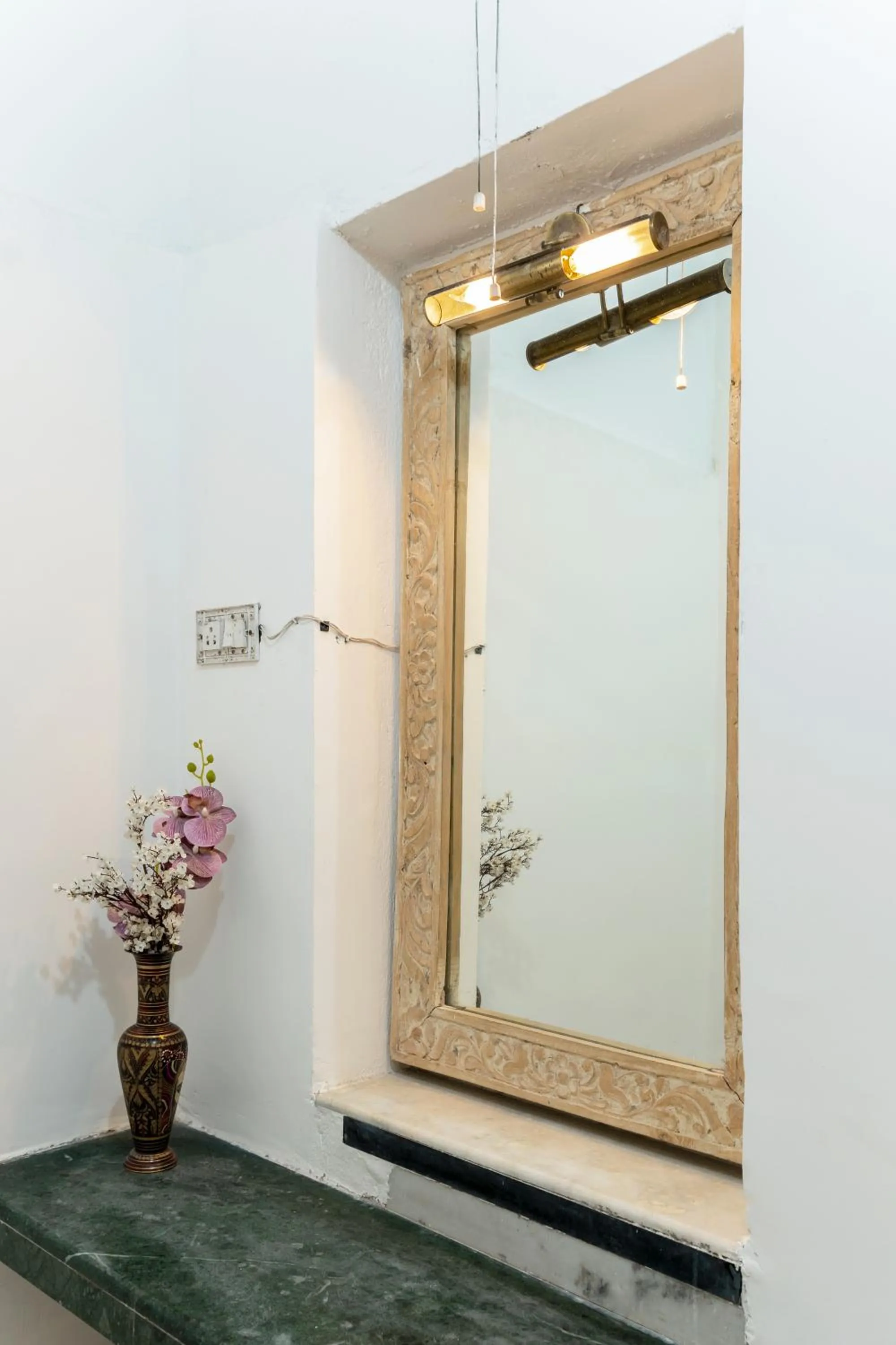 hair dresser in Wanderlust -A boutique hotel