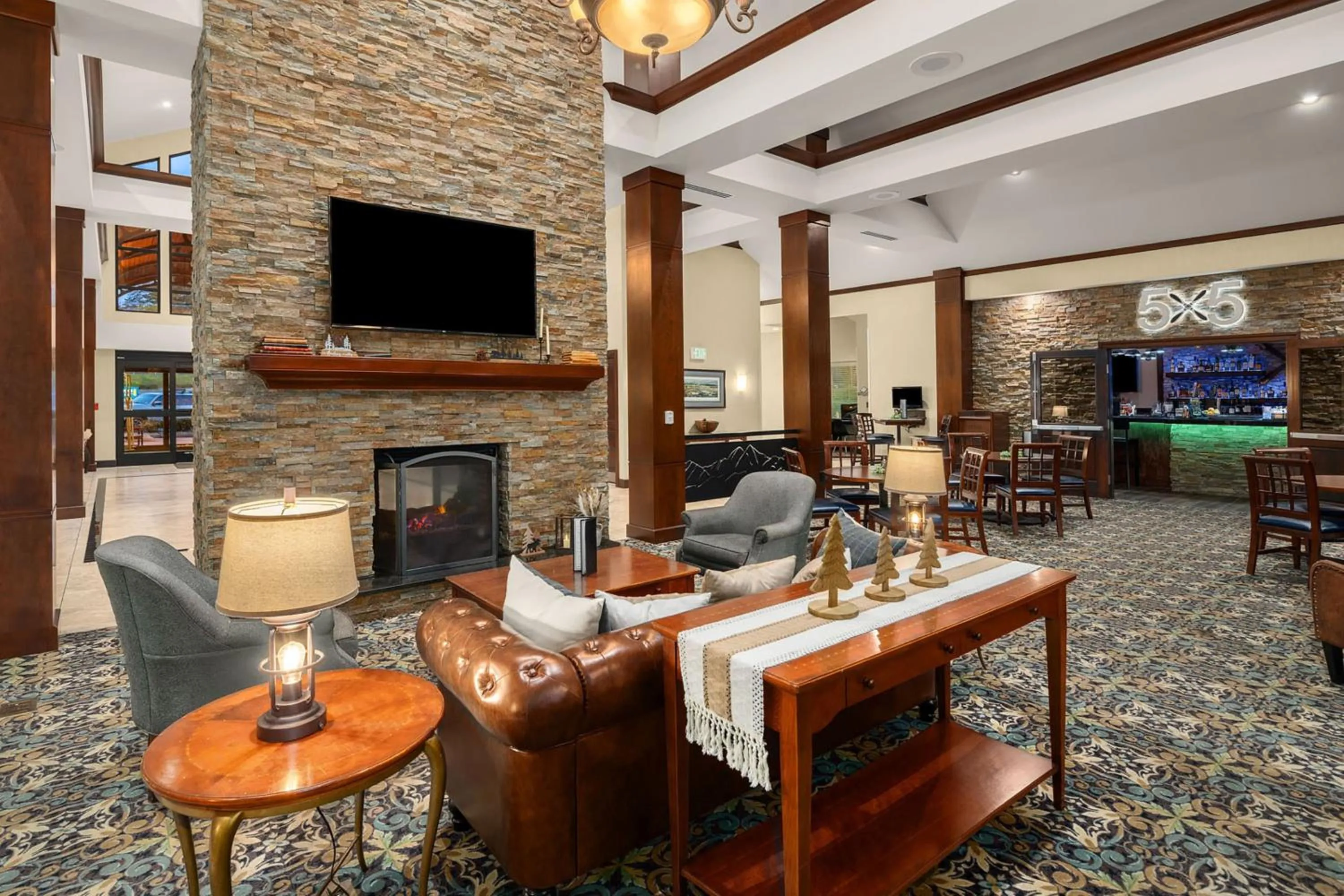 Property building in Staybridge Suites Everett - Paine Field by IHG