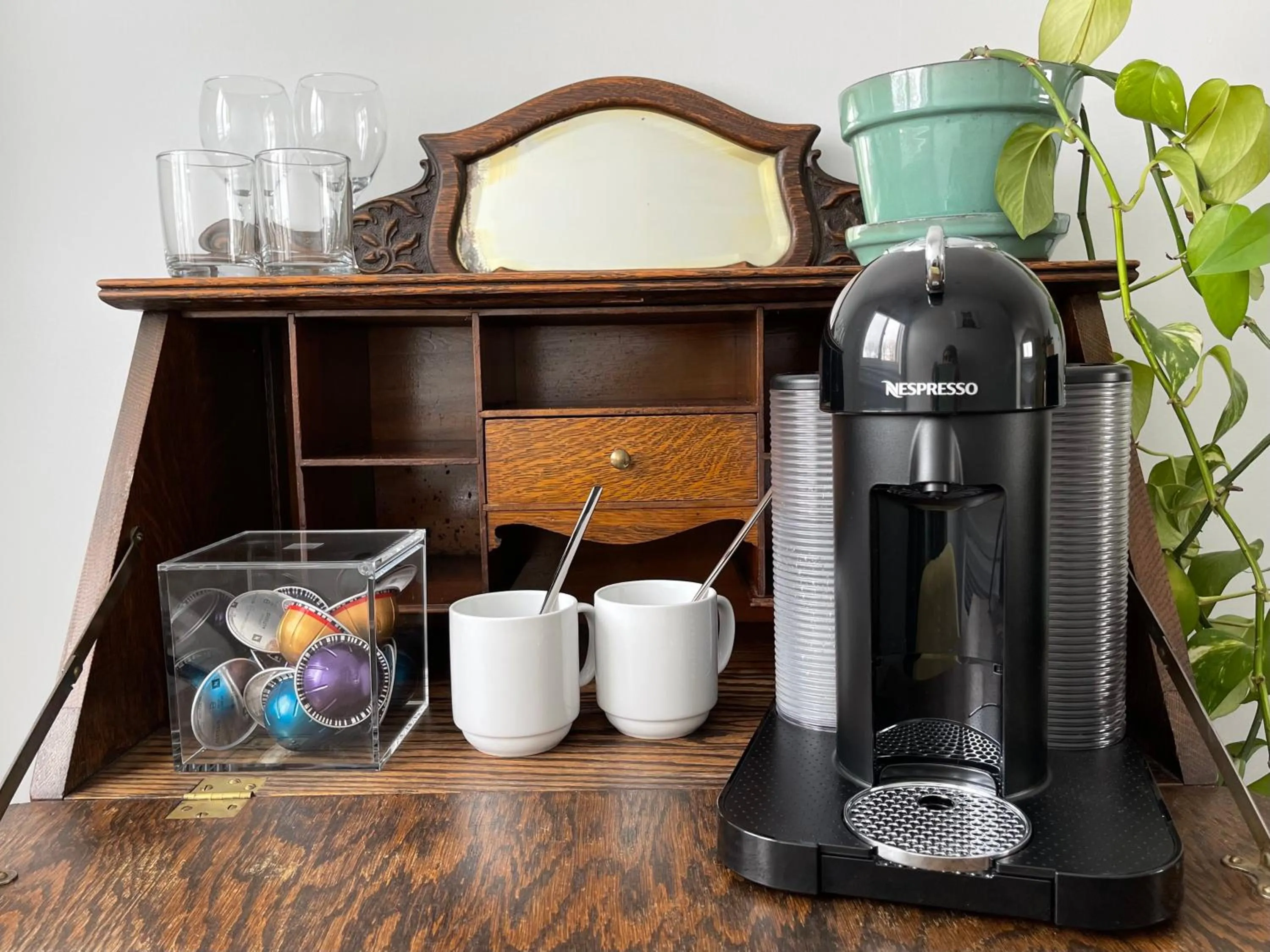 Coffee/tea facilities in The Archie & Isidore Hotel