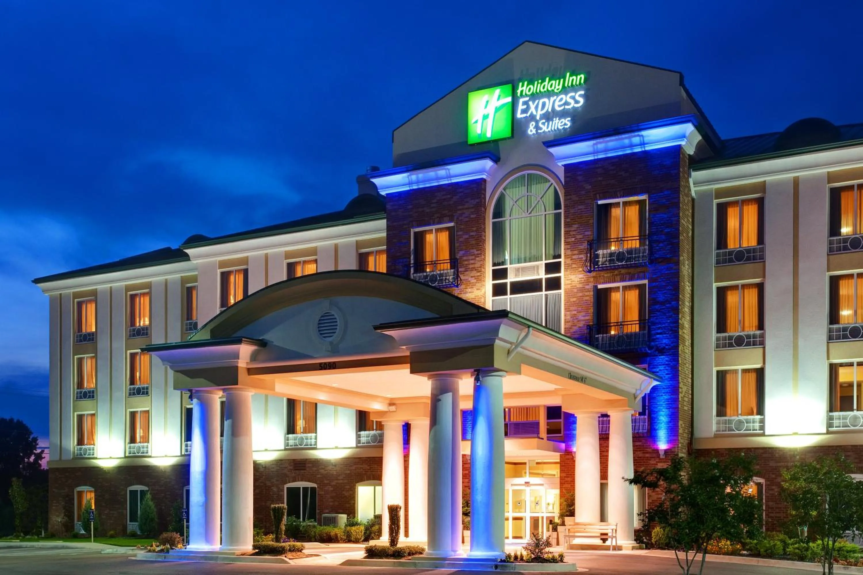 Property building in Holiday Inn Express Hotel & Suites Millington-Memphis Area by IHG
