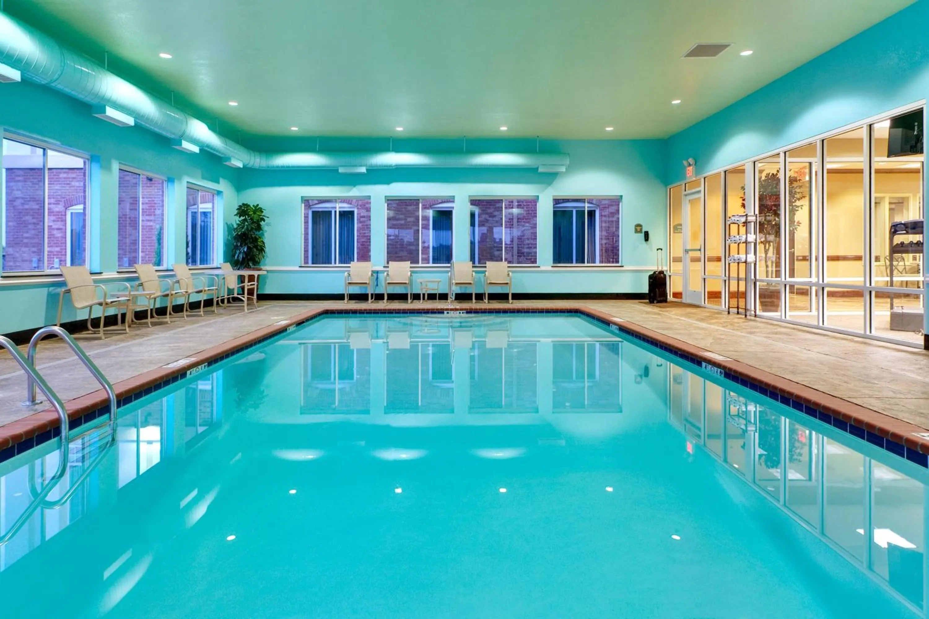 Swimming pool in Holiday Inn Express Hotel & Suites Millington-Memphis Area by IHG