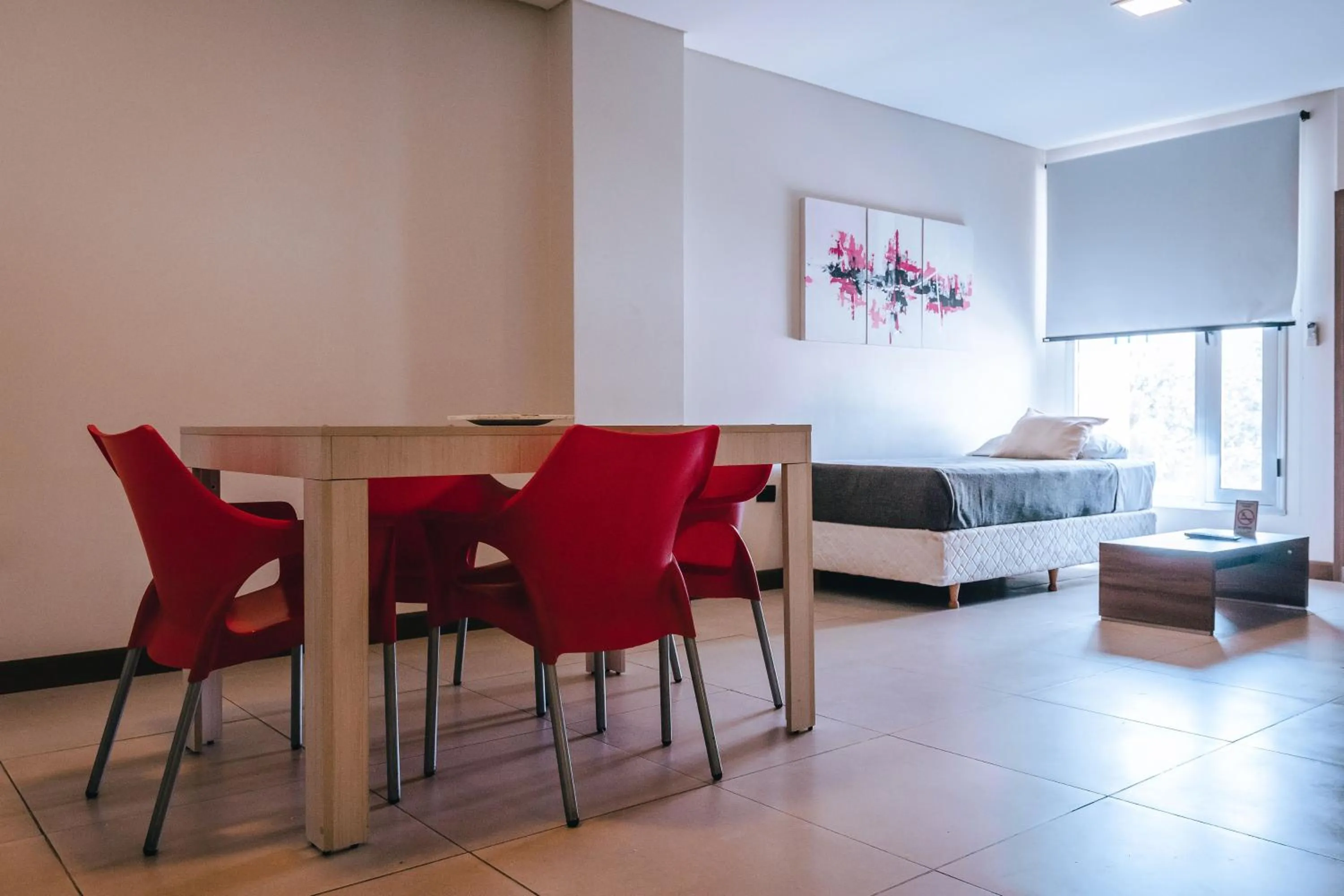 H1 Apartments Hotel