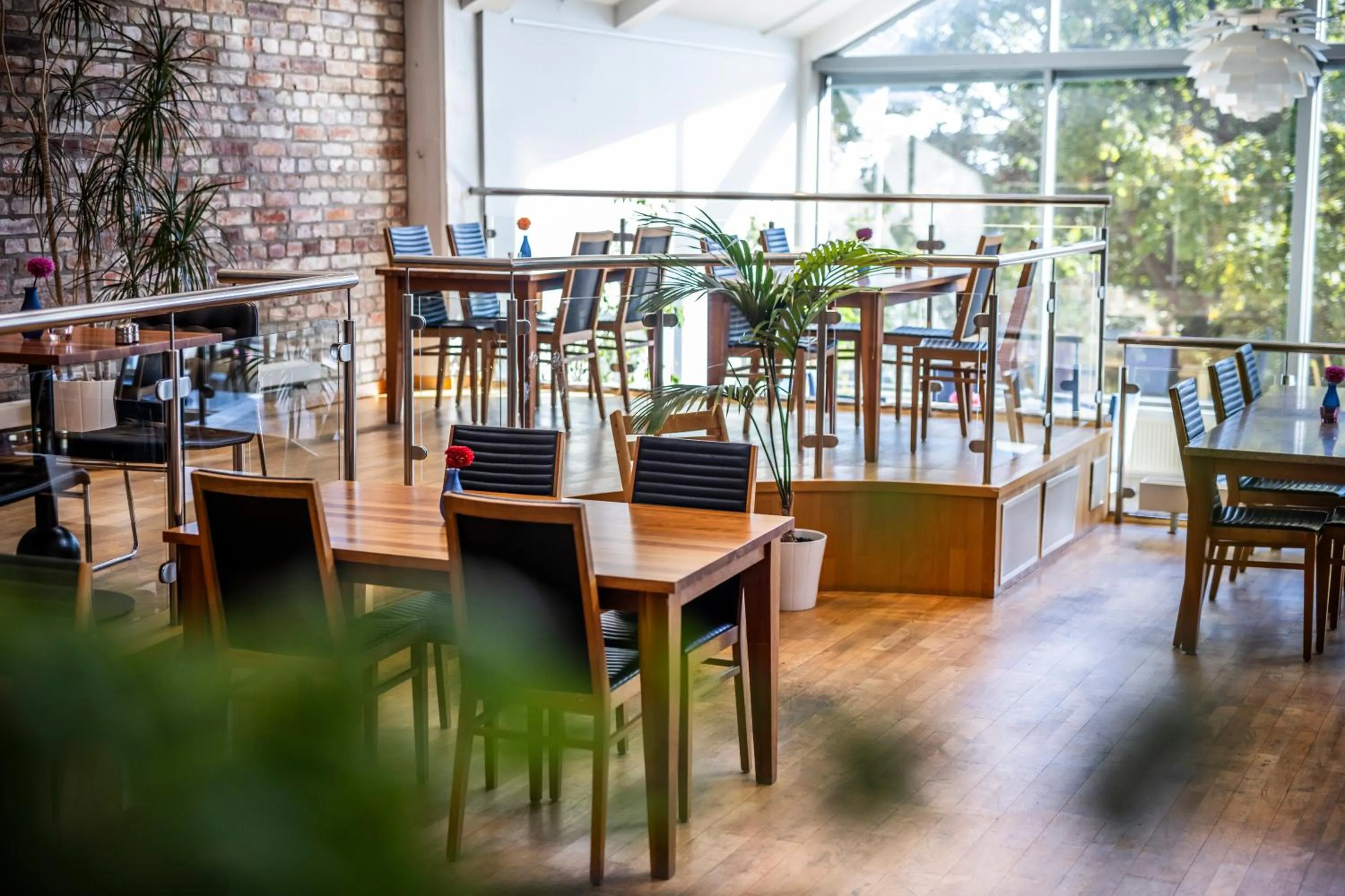 Restaurant/places to eat in First Hotel Planetstaden