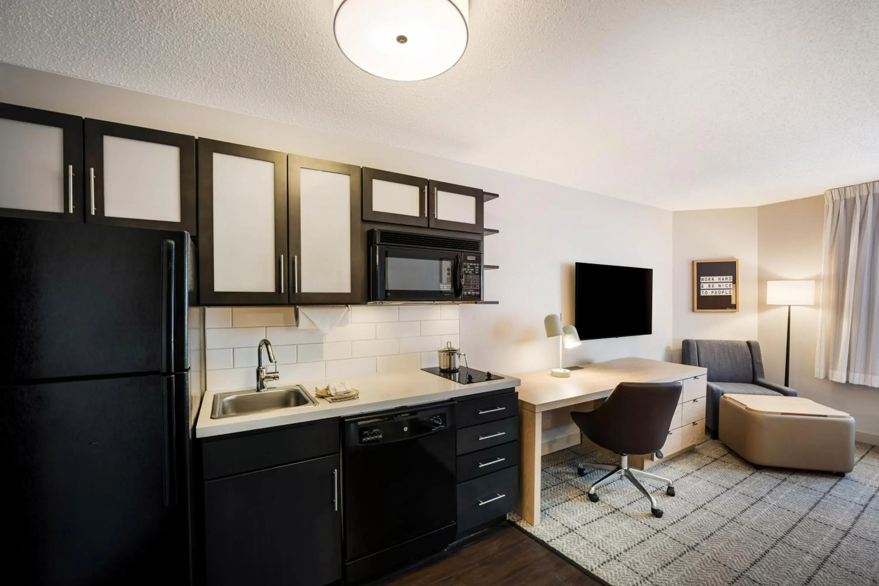 Single Room - Disability Access in Sonesta Simply Suites Birmingham Hoover Single Room - Disability Access in Sonesta Simply Suites Birmingham Hoover