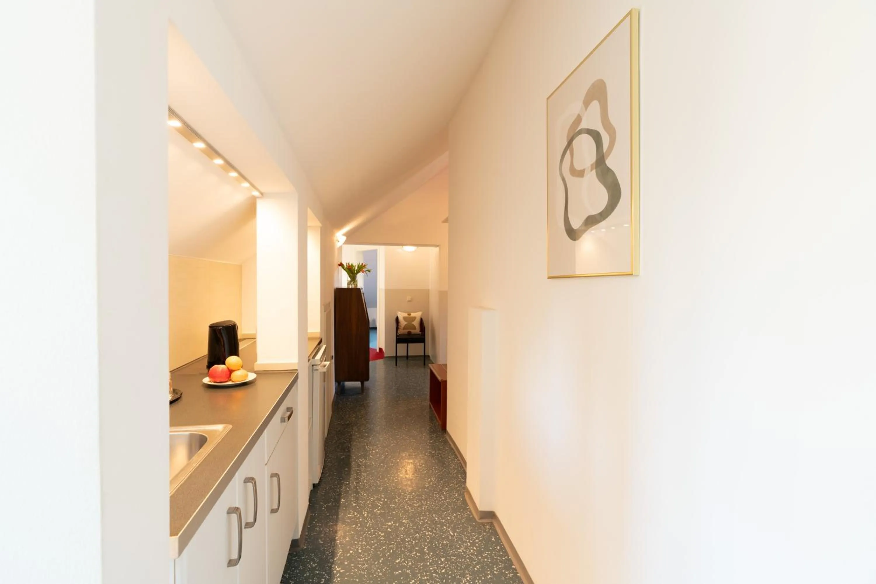 Kitchen or kitchenette in Hotel Carlton Munich