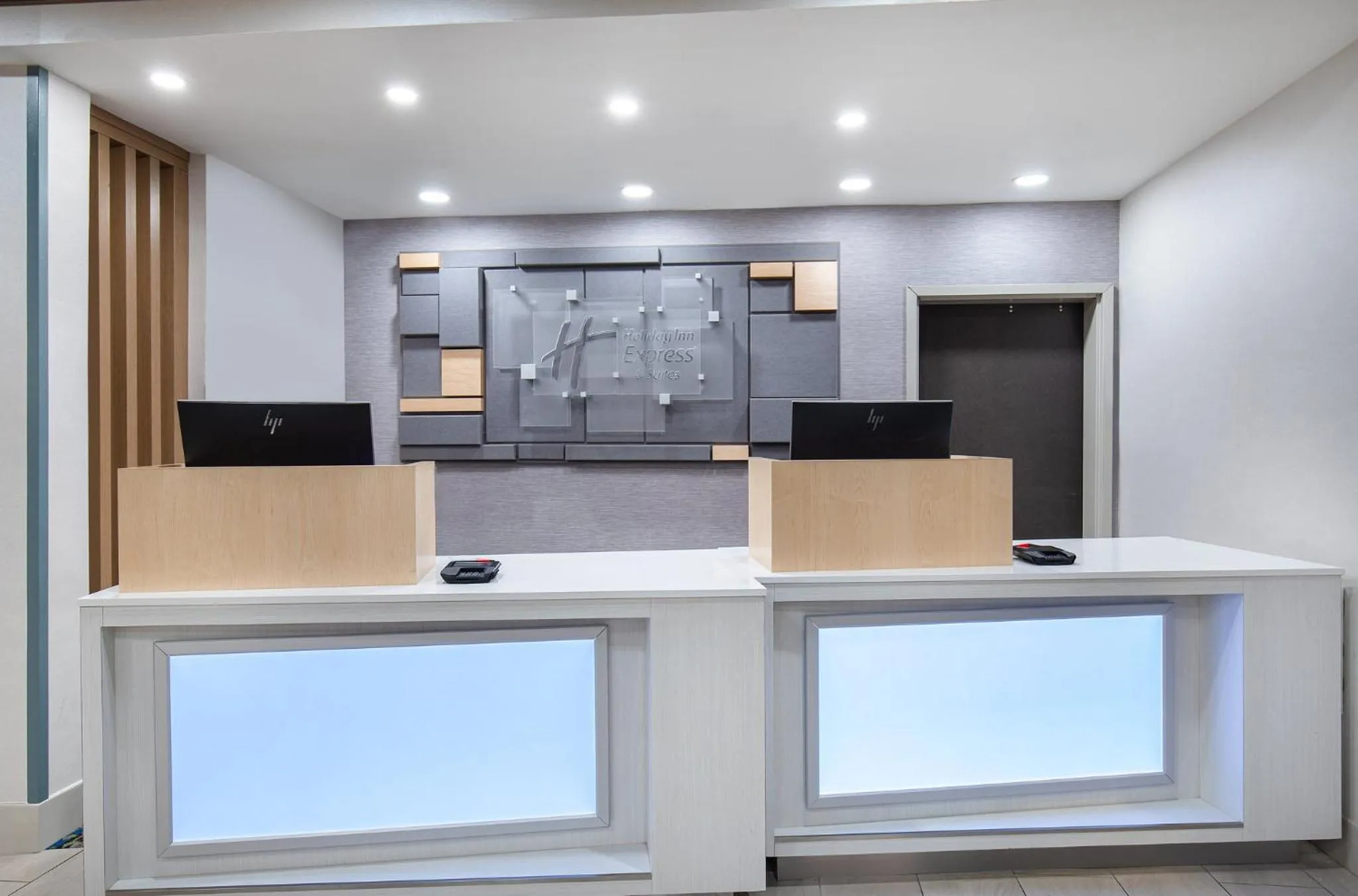 Property building in Holiday Inn Express Hotel & Suites Birmingham - Inverness 280 by IHG