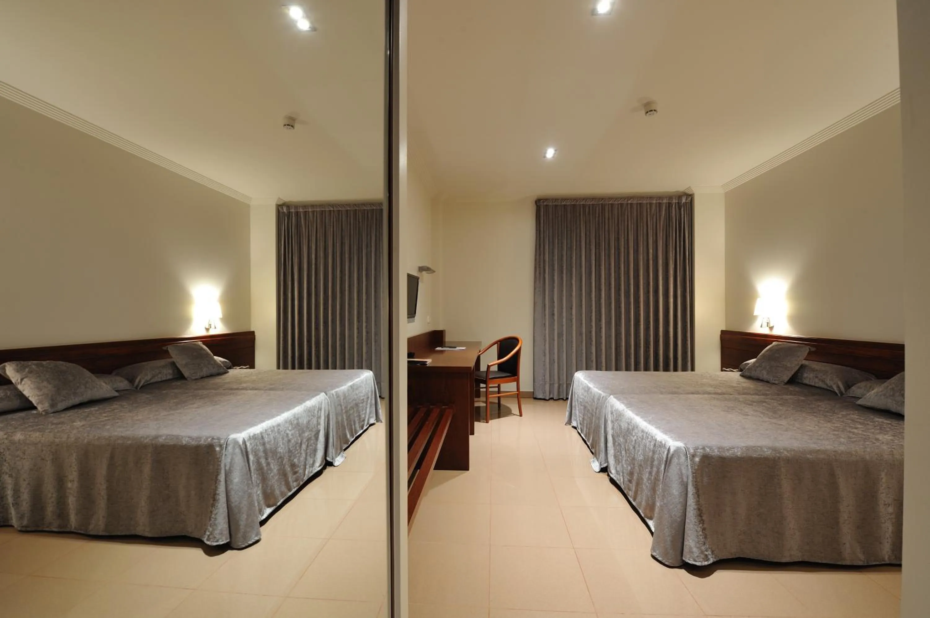 Photo of the whole room, Bed in Hotel Els Noguers