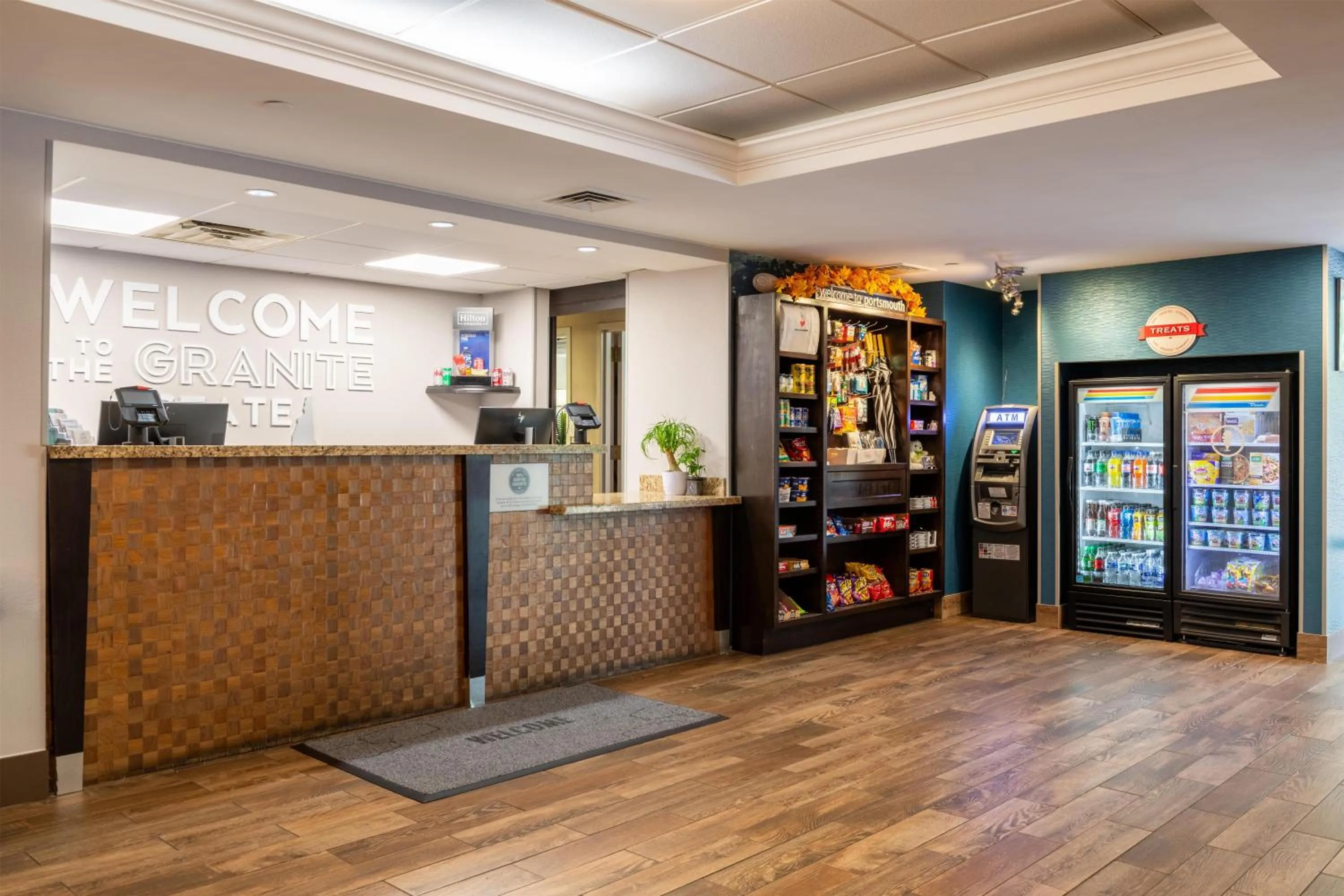 Lobby or reception in Hampton Inn Portsmouth Central