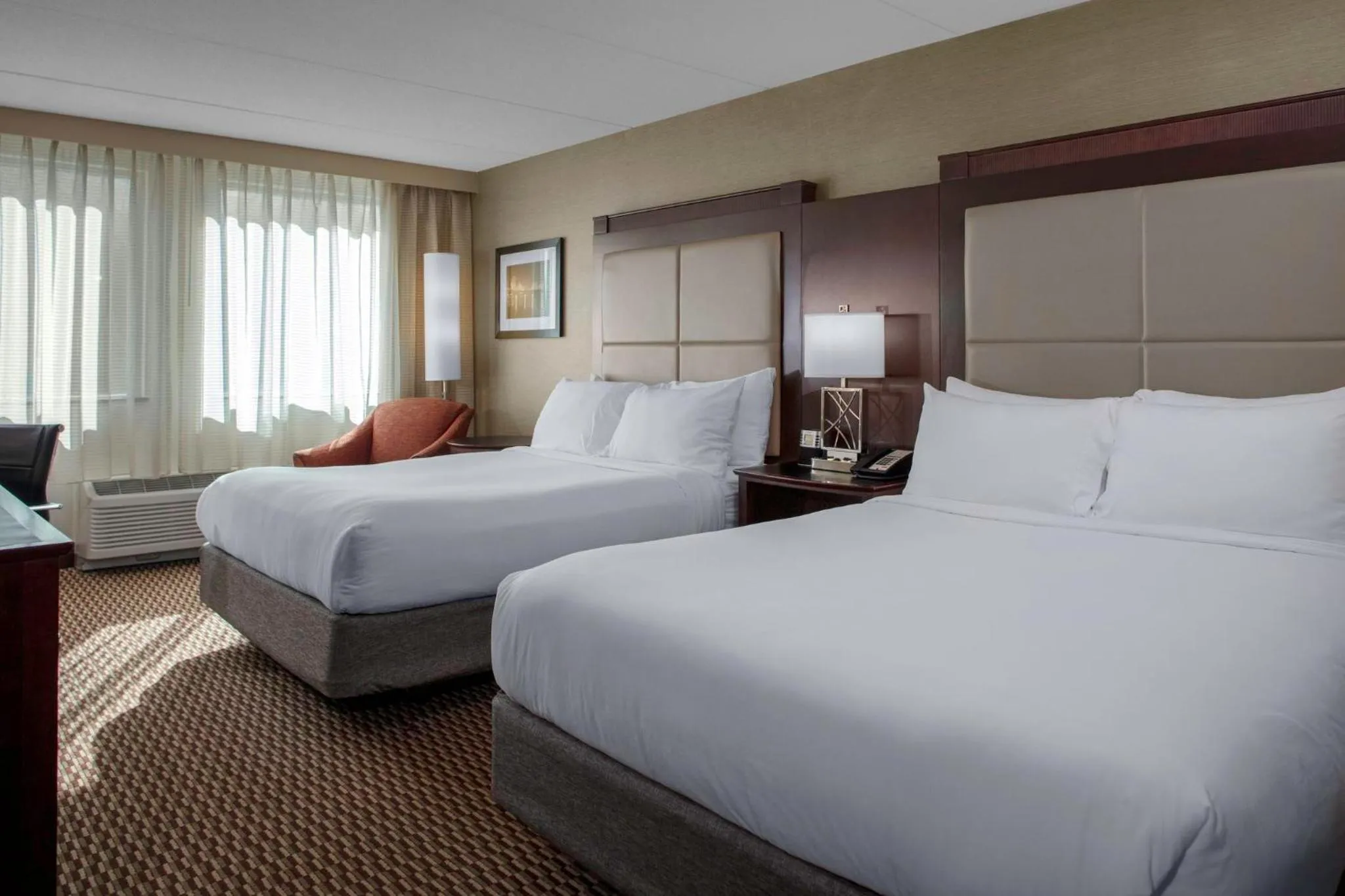 Photo of the whole room, Bed in Crowne Plaza Boston - Woburn by IHG