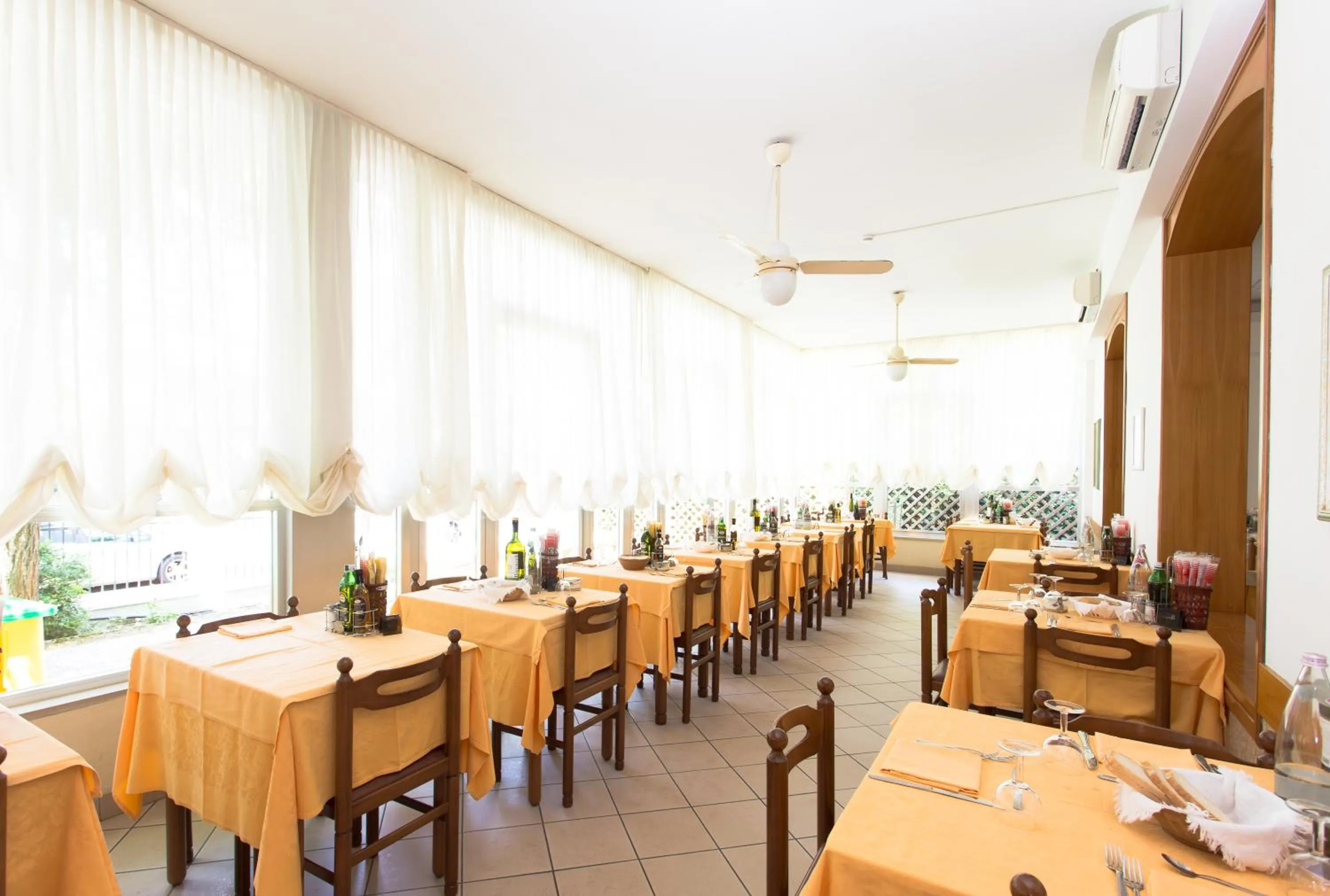 Restaurant/places to eat in Hotel Villa Ombrosa