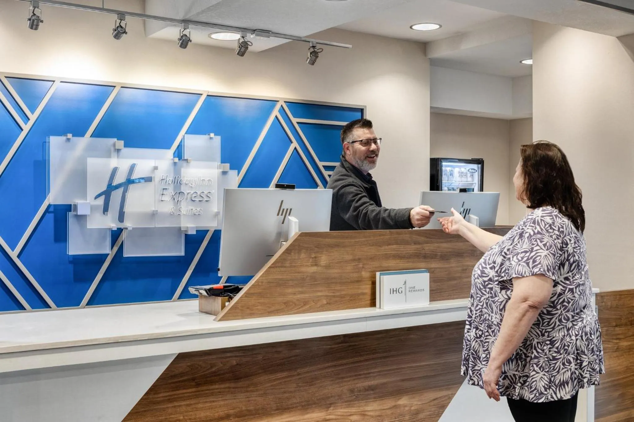 Property building in Holiday Inn Express Hotel & Suites Portland - Jantzen Beach by IHG