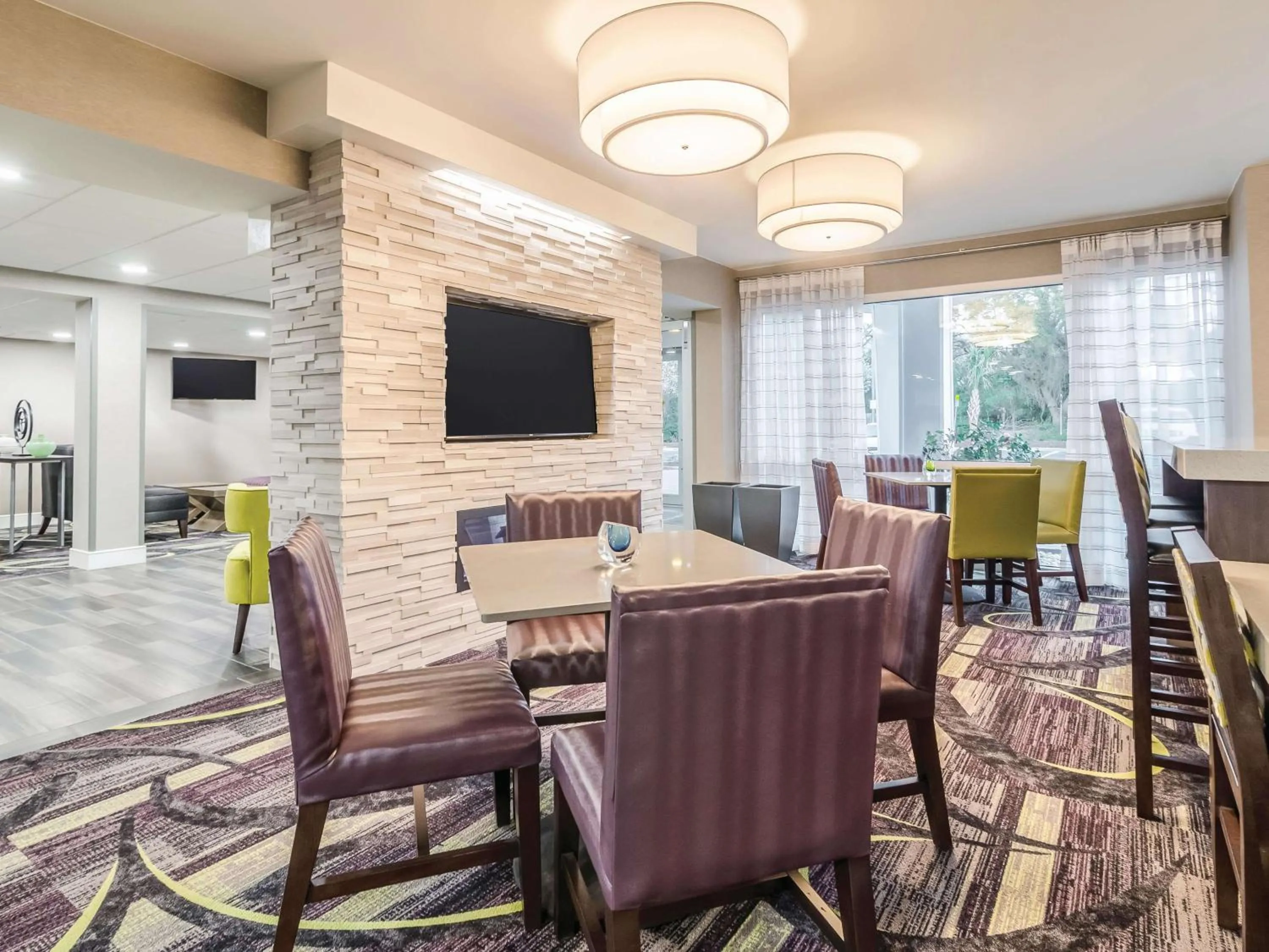 Restaurant/places to eat in La Quinta by Wyndham Myrtle Beach - N. Kings Hwy