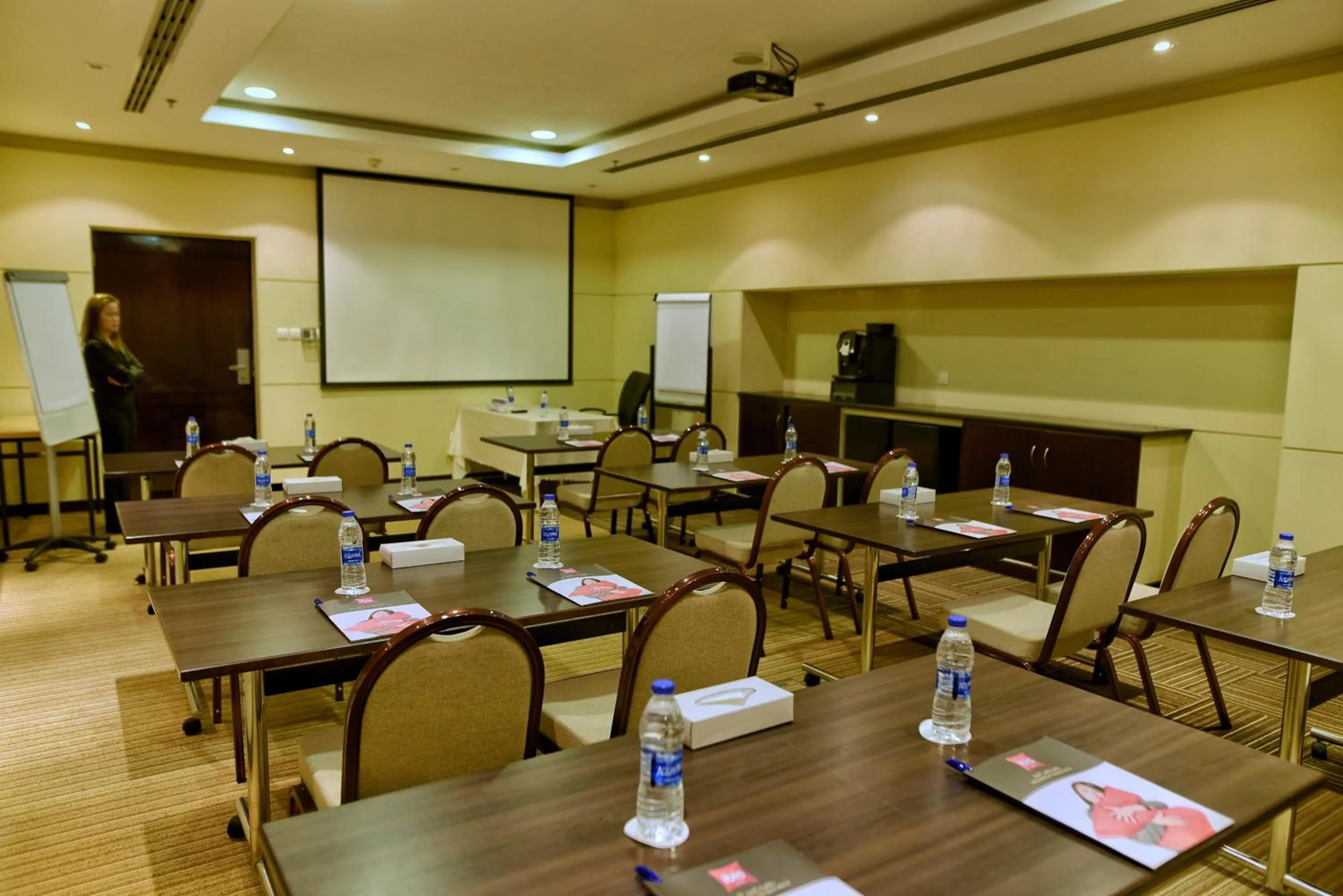 Meeting/conference room in ibis Muscat