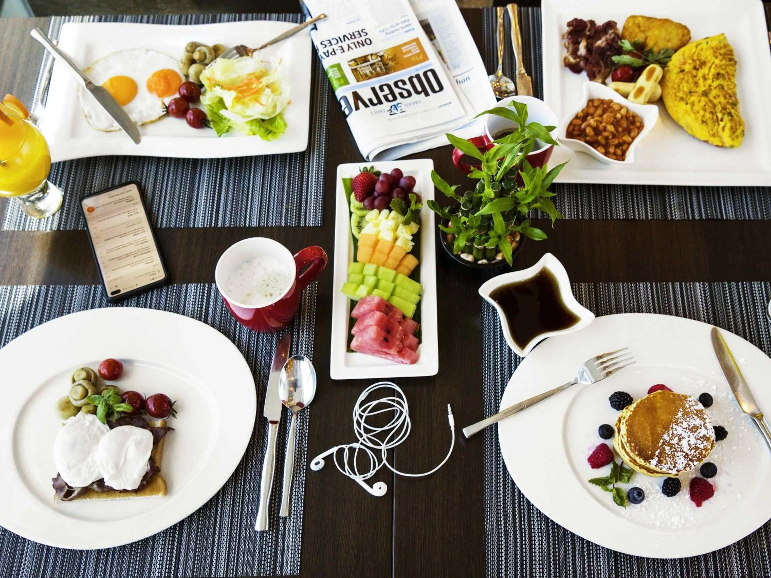 Restaurant/places to eat in ibis Muscat