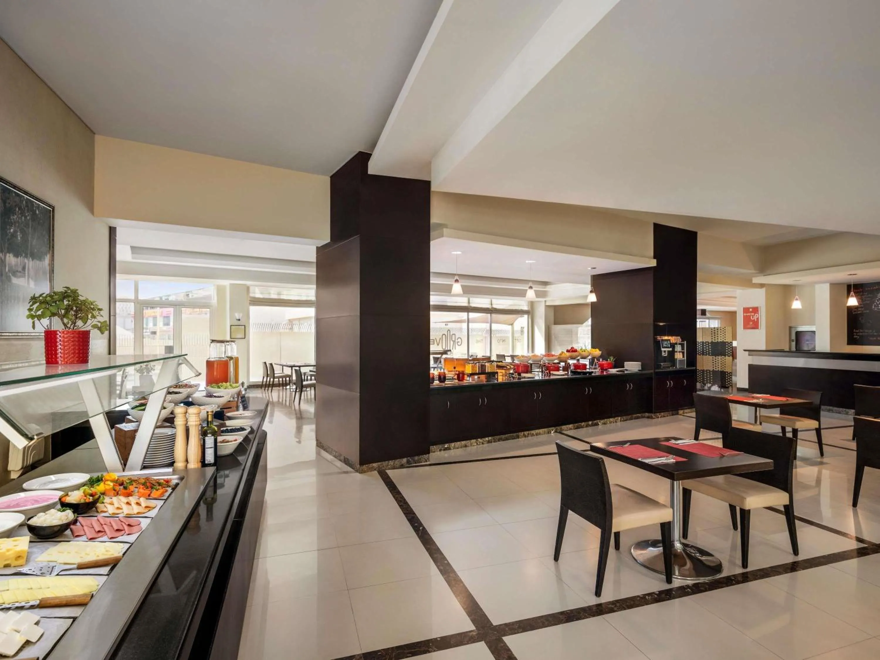 Breakfast in ibis Muscat