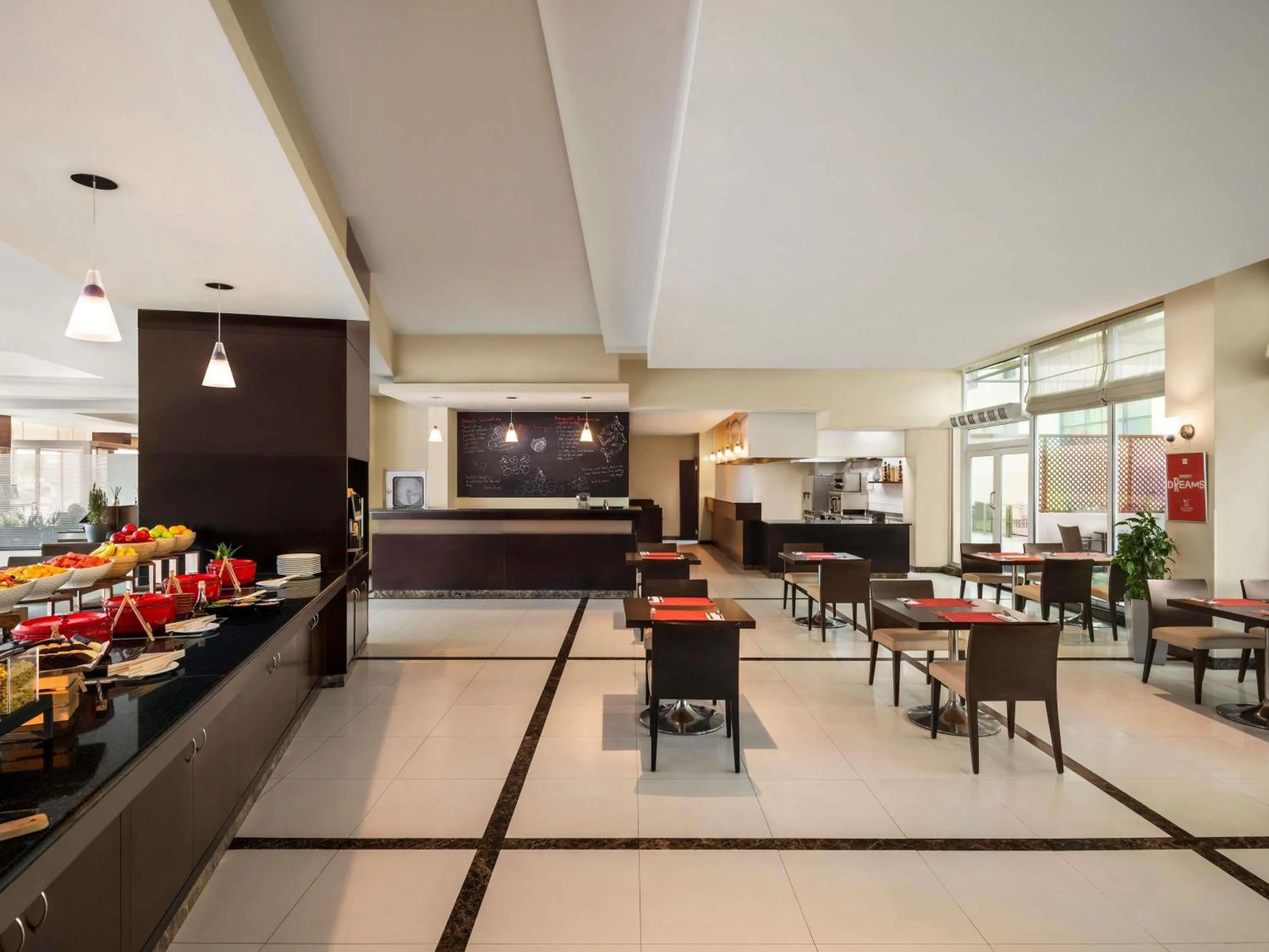 Breakfast in ibis Muscat