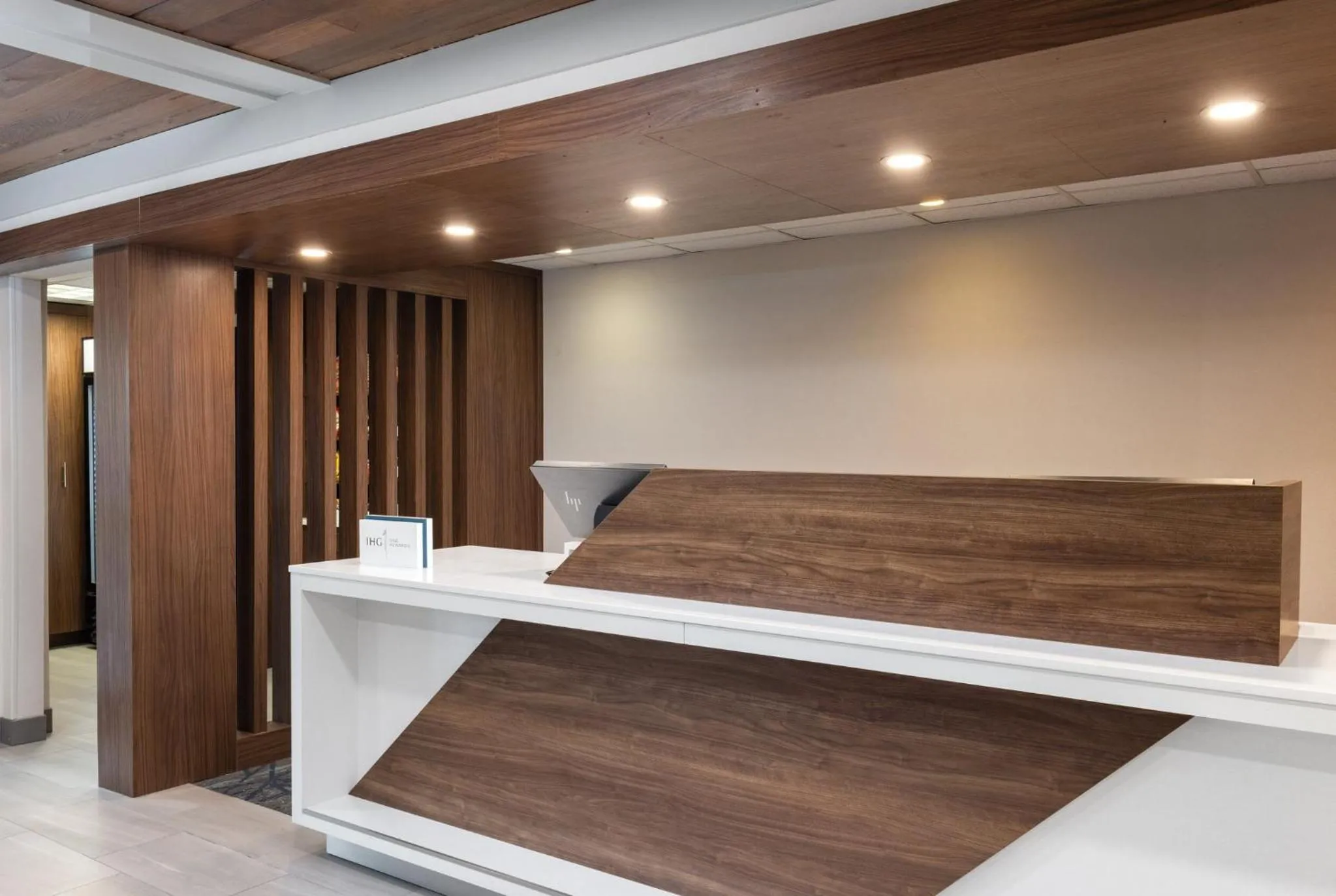 Property building in Holiday Inn Express Portland South - Lake Oswego by IHG