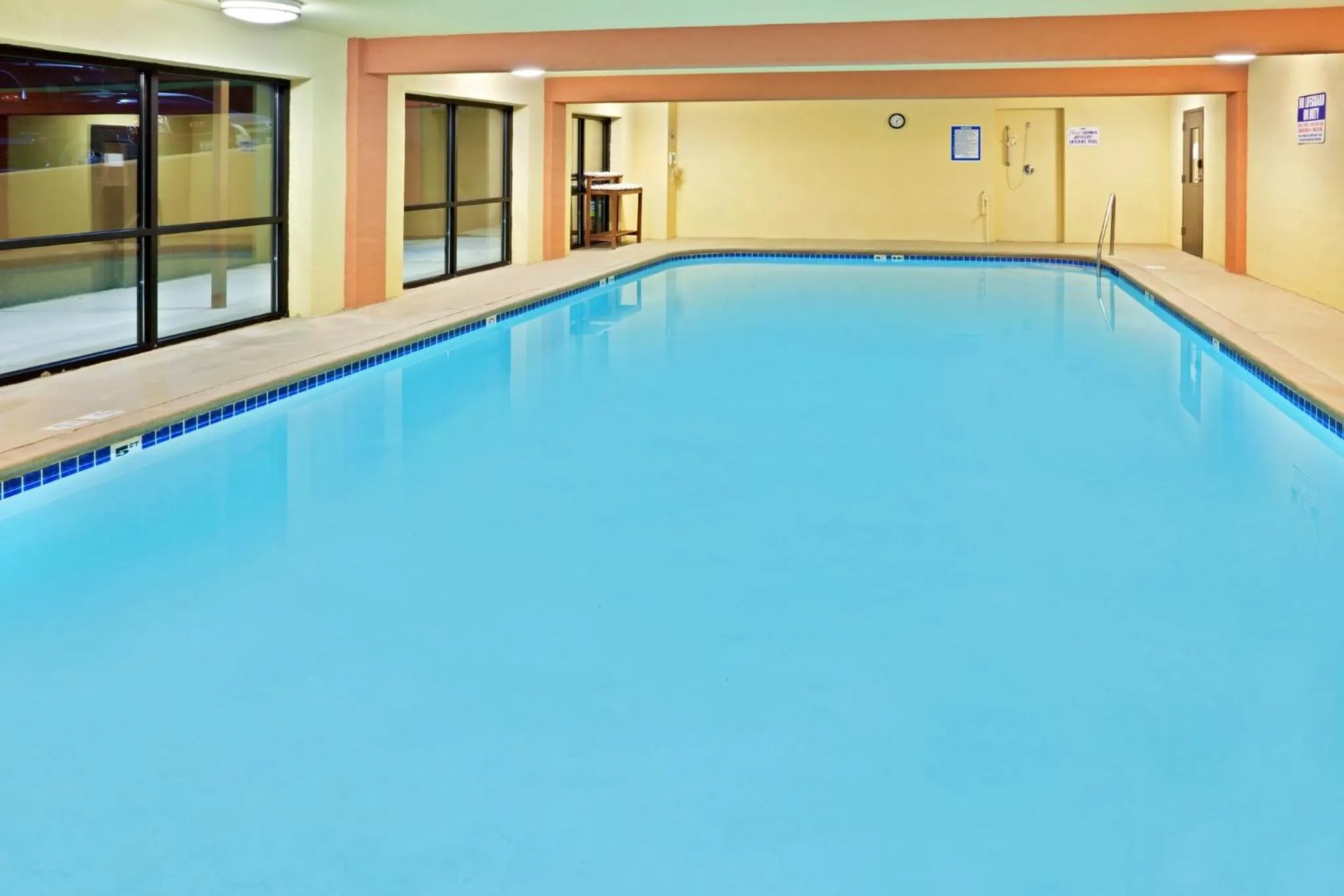 Swimming pool in Holiday Inn Express Portland South - Lake Oswego by IHG