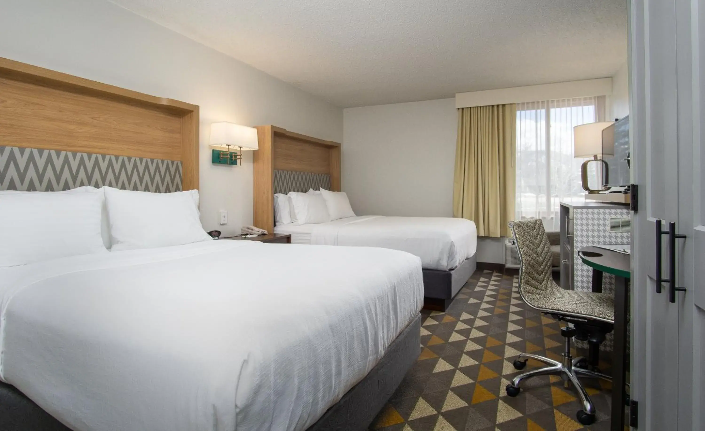 Standard Queen Room with Two Queen Beds - Pet Friendly in Holiday Inn Steamboat Springs by IHG Standard Queen Room with Two Queen Beds - Pet Friendly in Holiday Inn Steamboat Springs by IHG