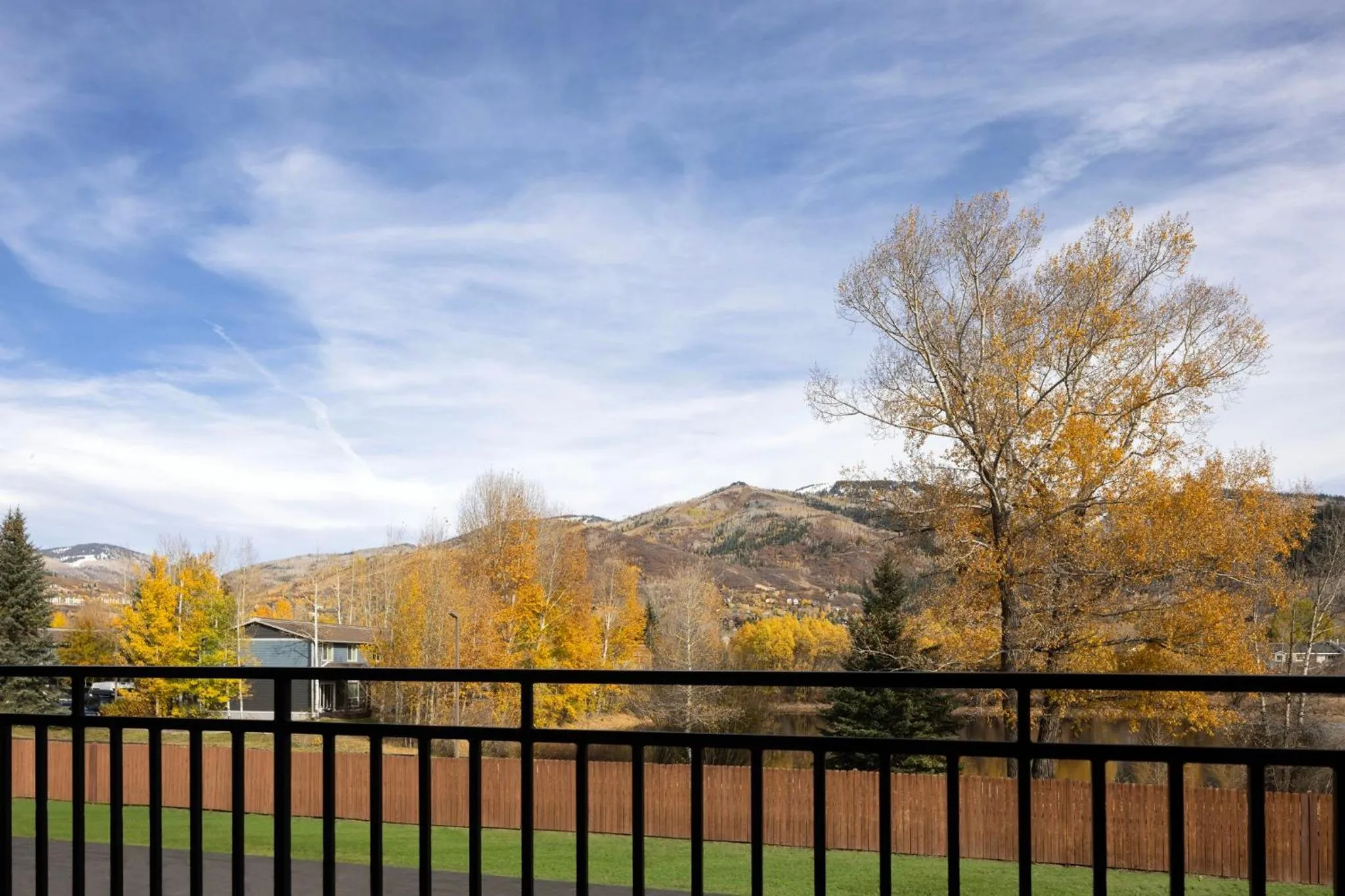 Photo of the whole room in Holiday Inn Steamboat Springs by IHG