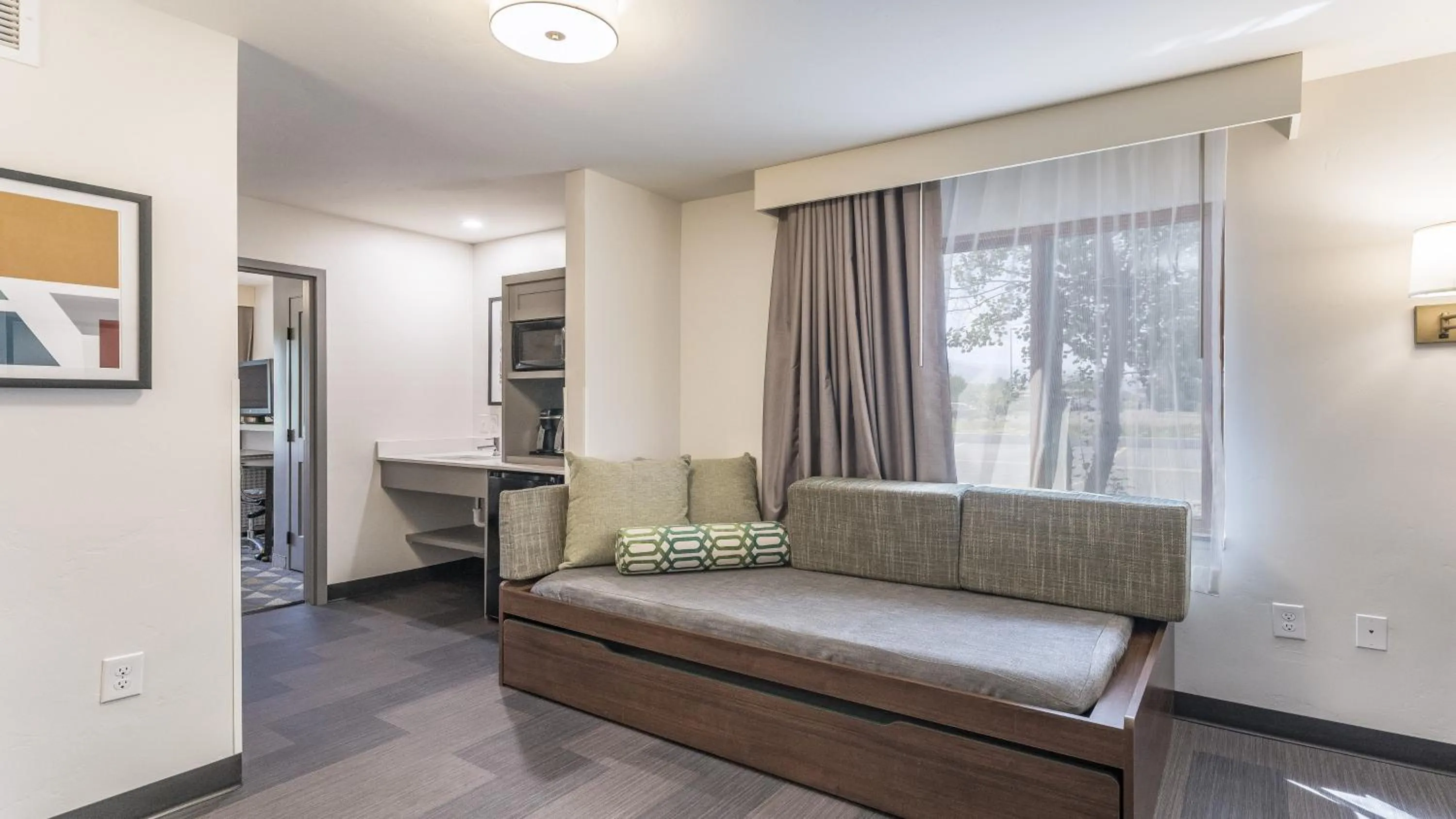 Photo of the whole room in Holiday Inn Steamboat Springs by IHG