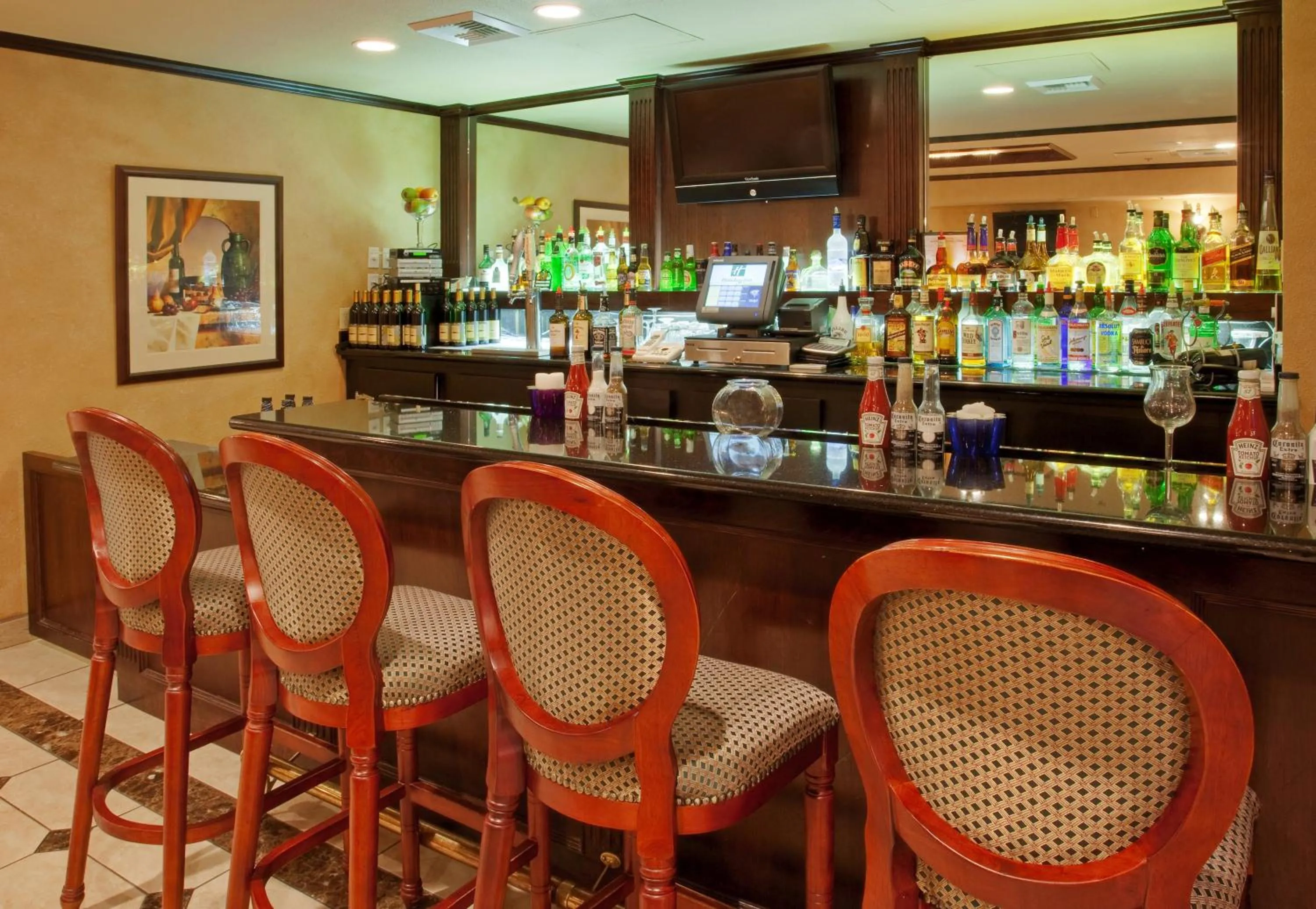 Lounge or bar in Holiday Inn Rancho Cordova - Northeast Sacramento by IHG