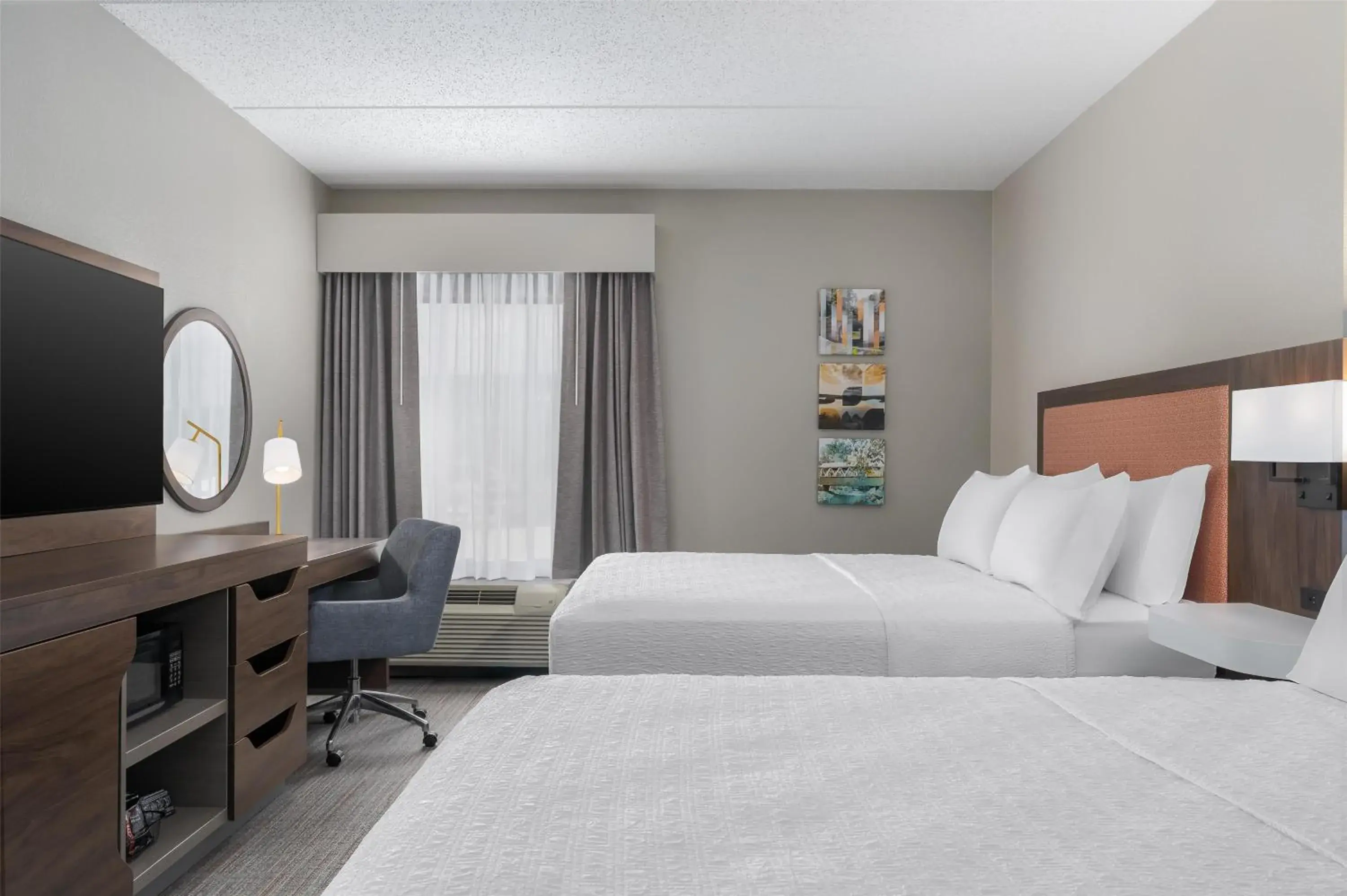 Queen Room with Two Queen Beds - Non-Smoking in Hampton Inn Altoona Queen Room with Two Queen Beds - Non-Smoking in Hampton Inn Altoona