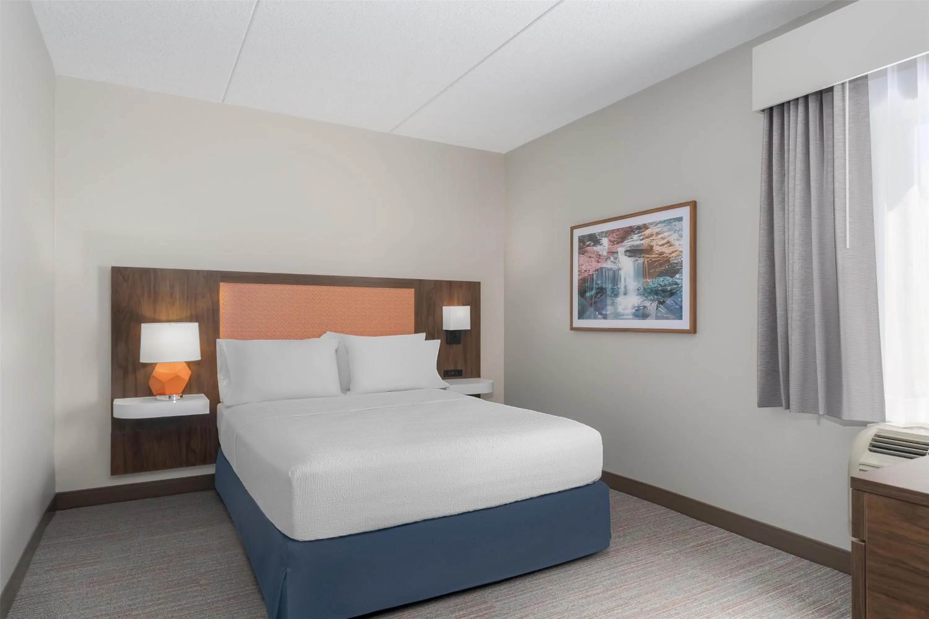 Bed in Hampton Inn Altoona