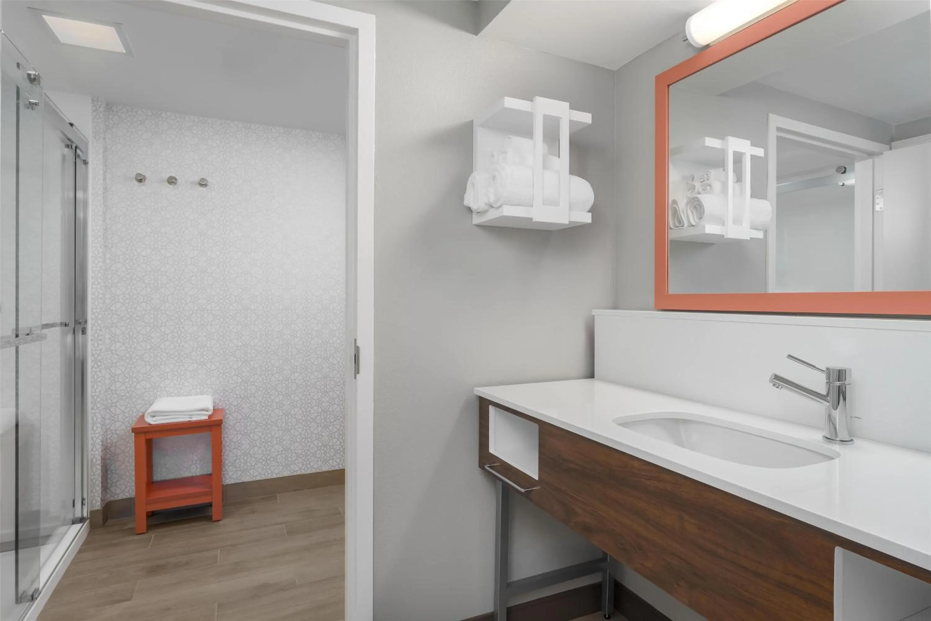 Bathroom in Hampton Inn Altoona