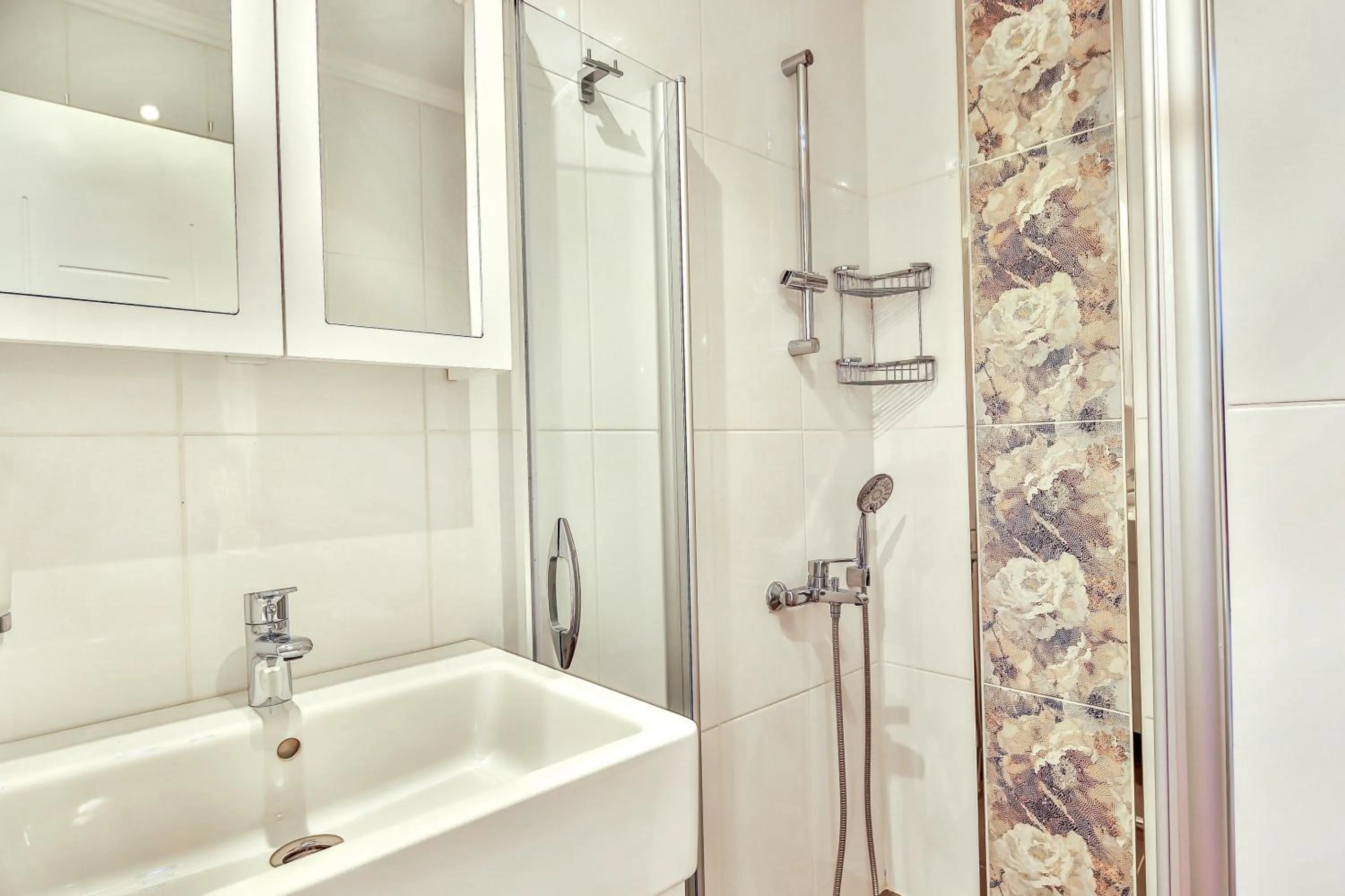 Shower in Kasinn Apart Hotel