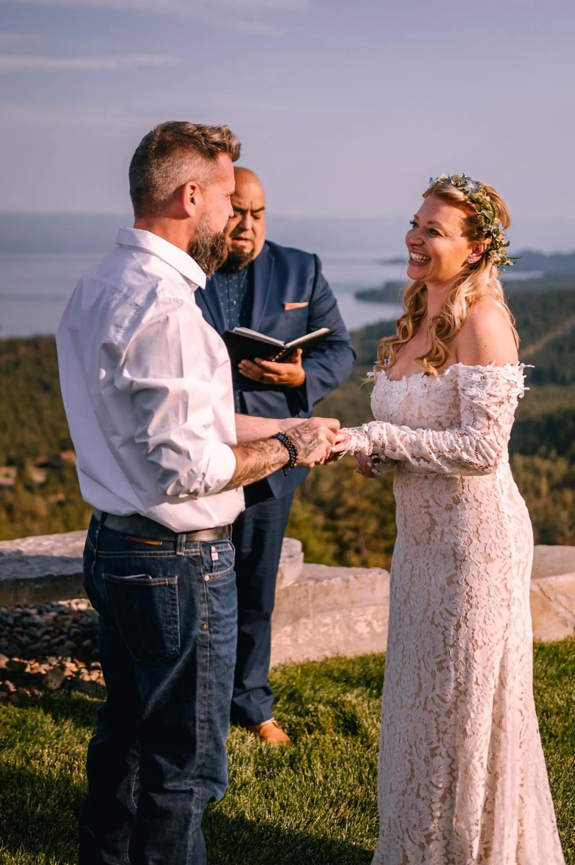 wedding in Coyote Bluff Estate